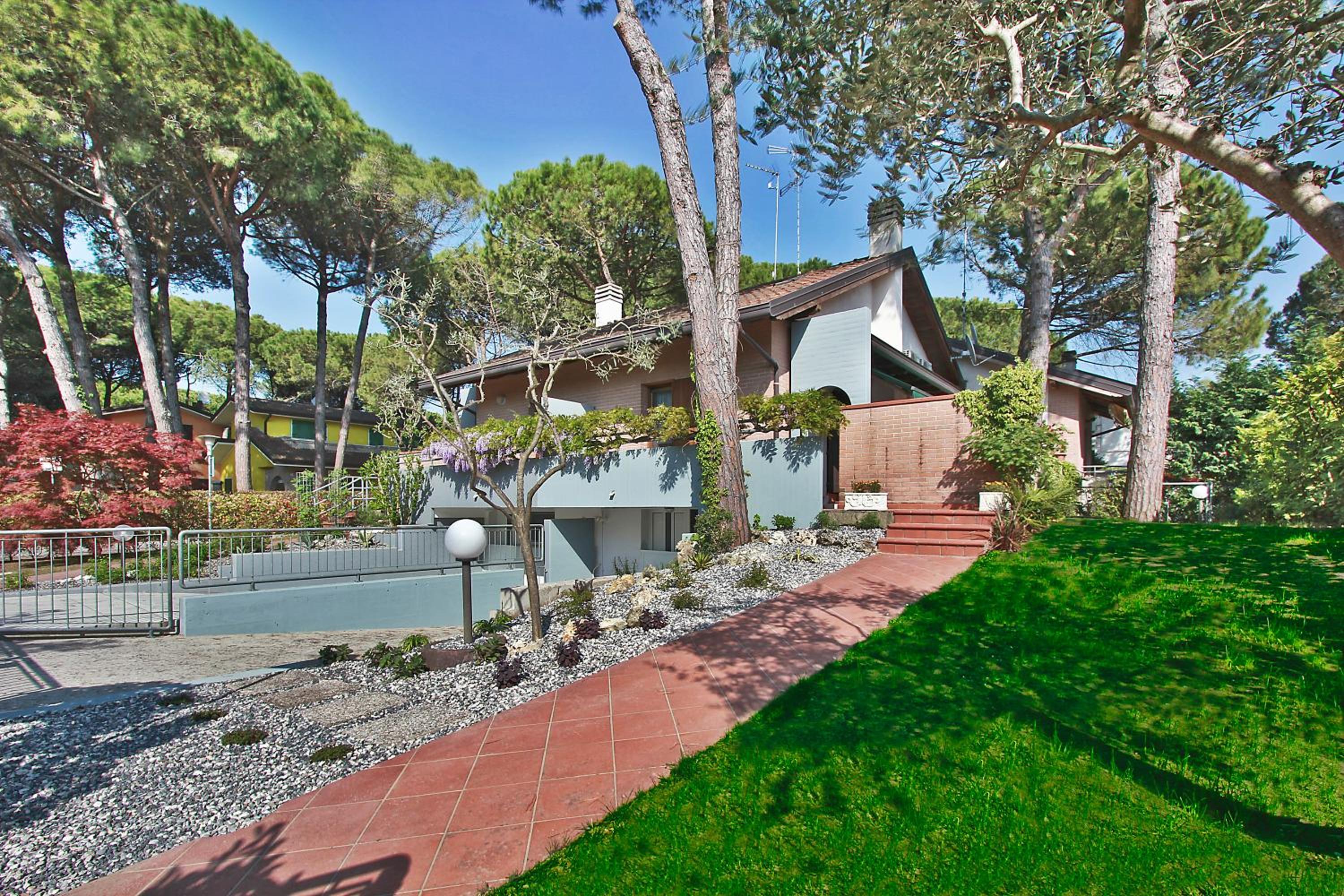 Villa Russo view 2