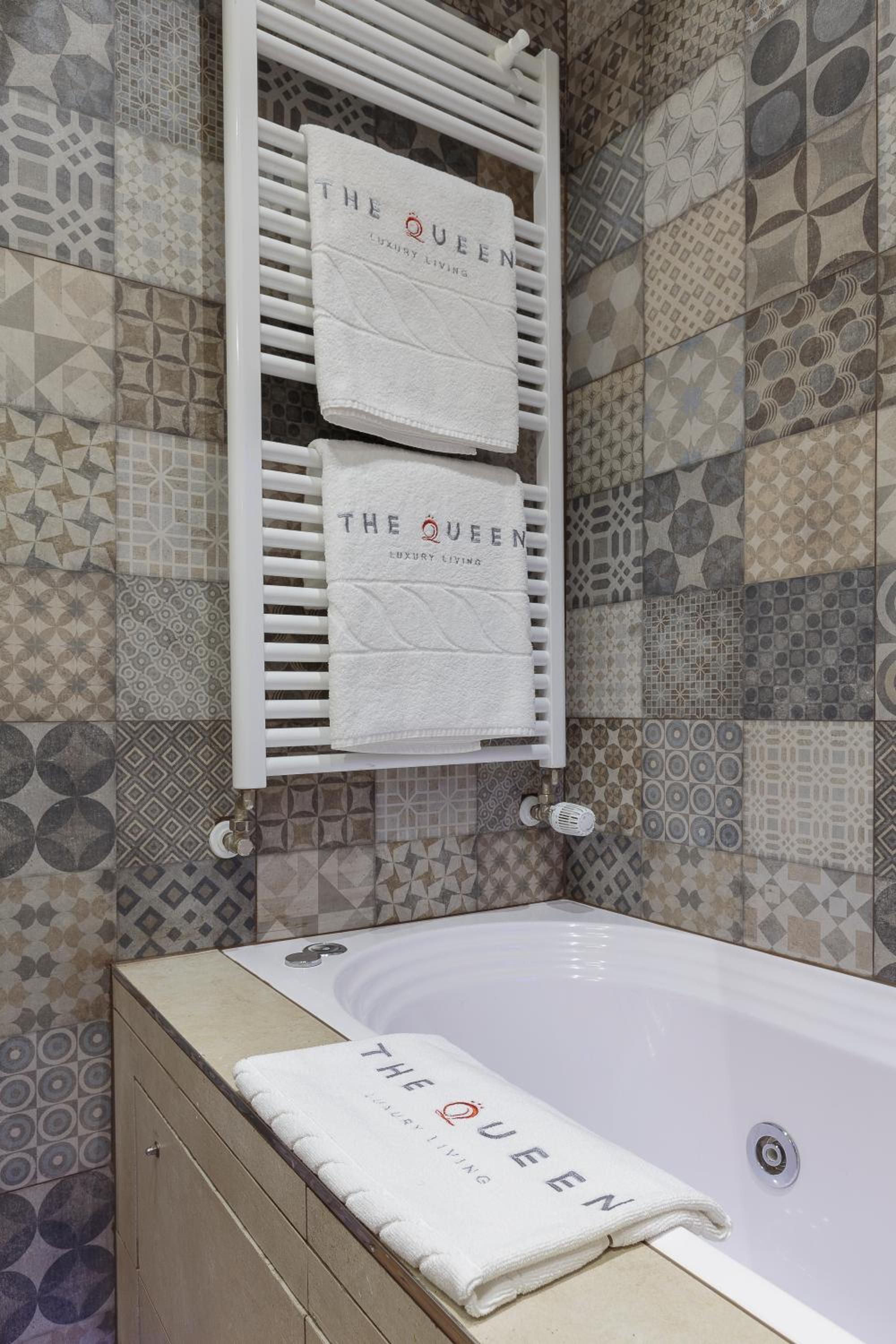 The Queen Luxury Apartments - Villa Liberty