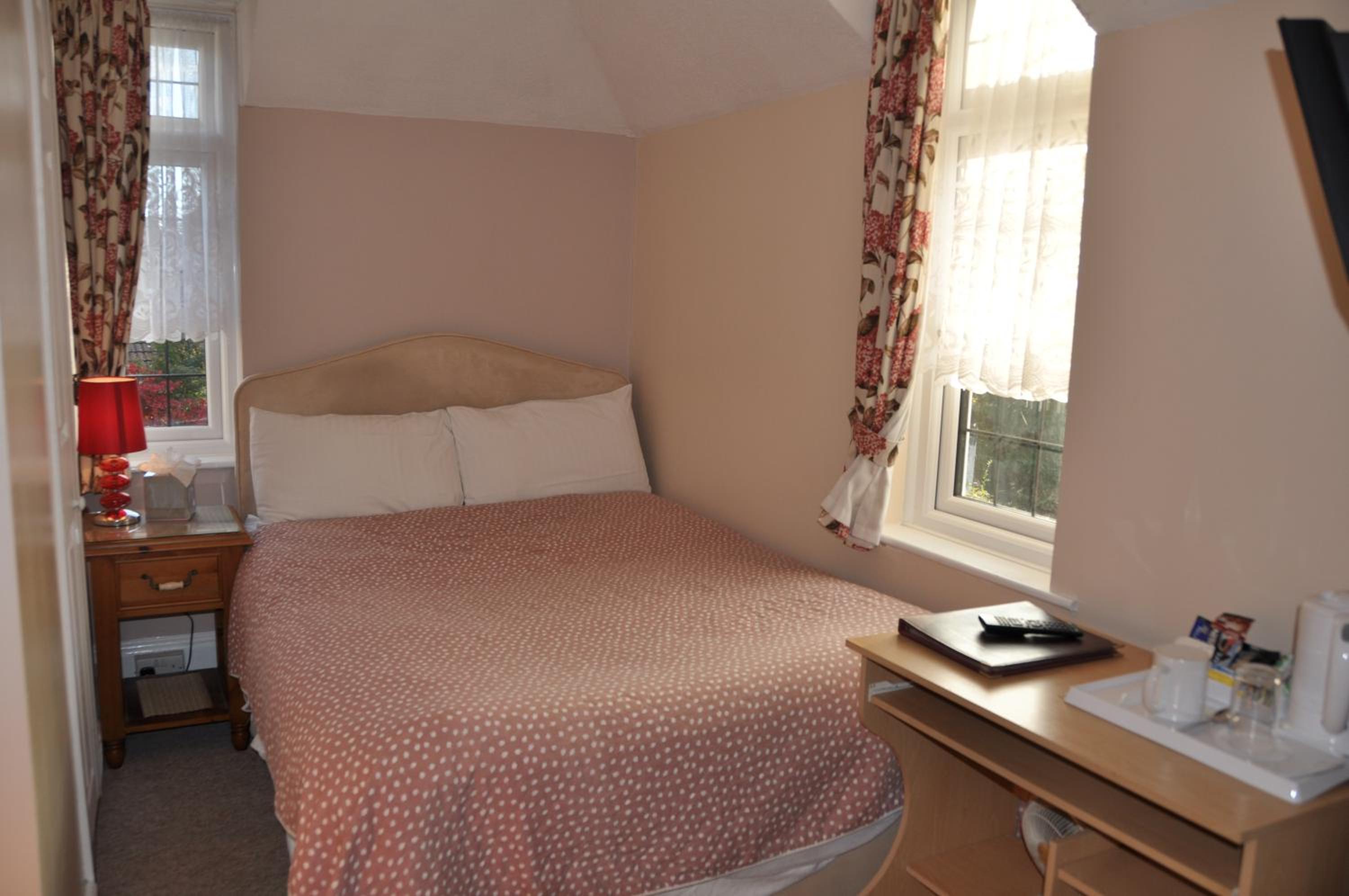 Walcot House