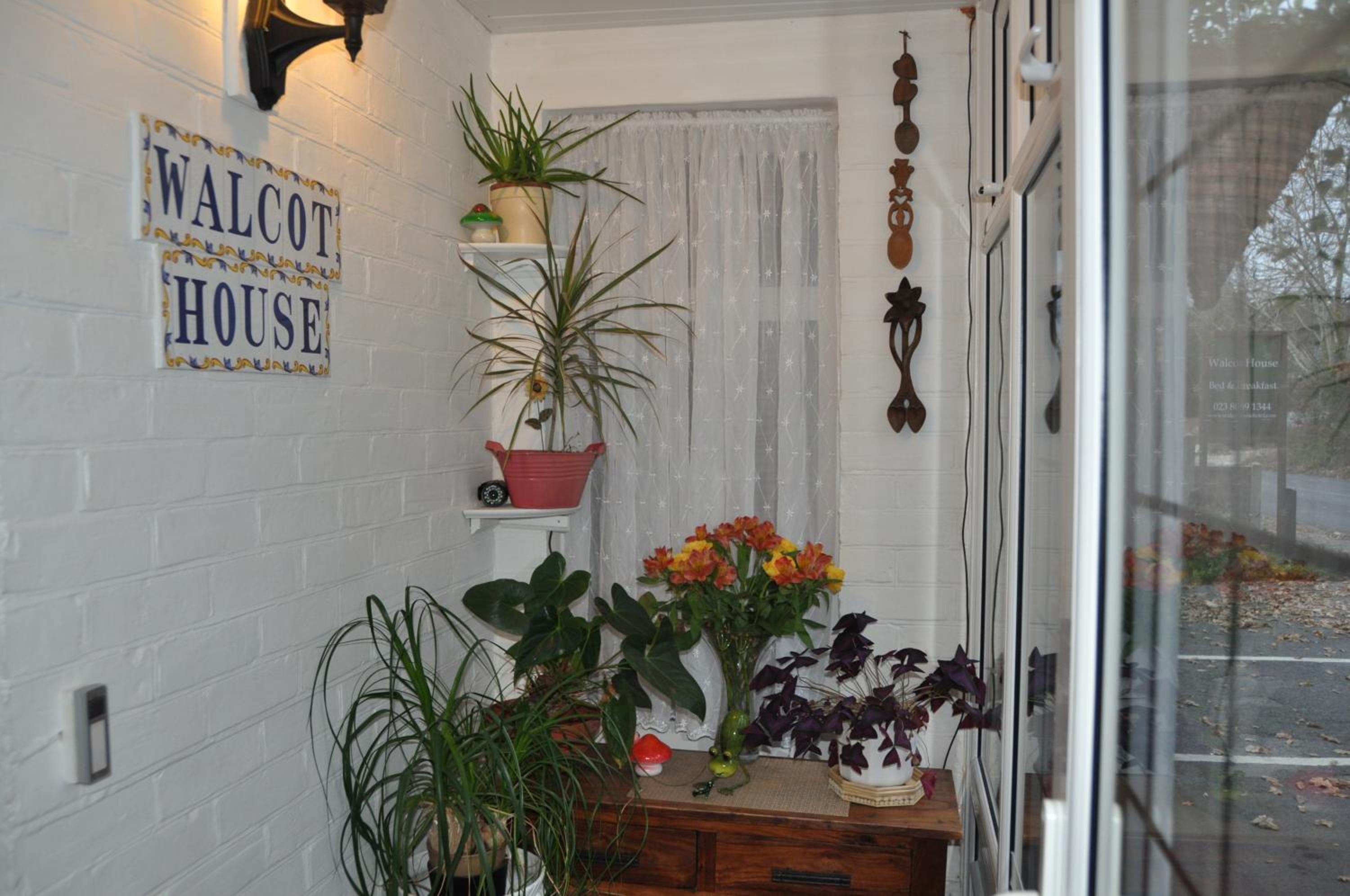 Walcot House