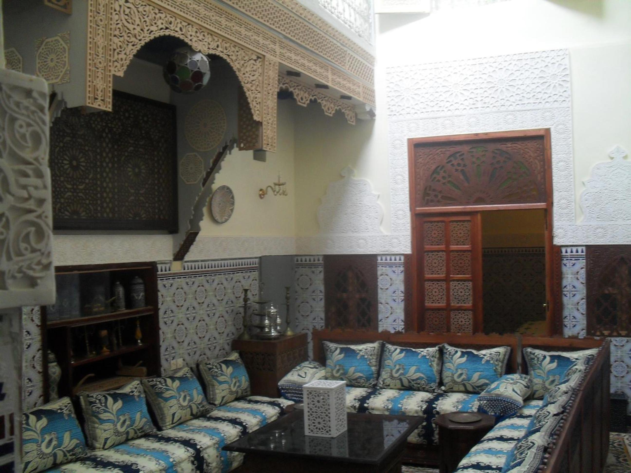 lounge