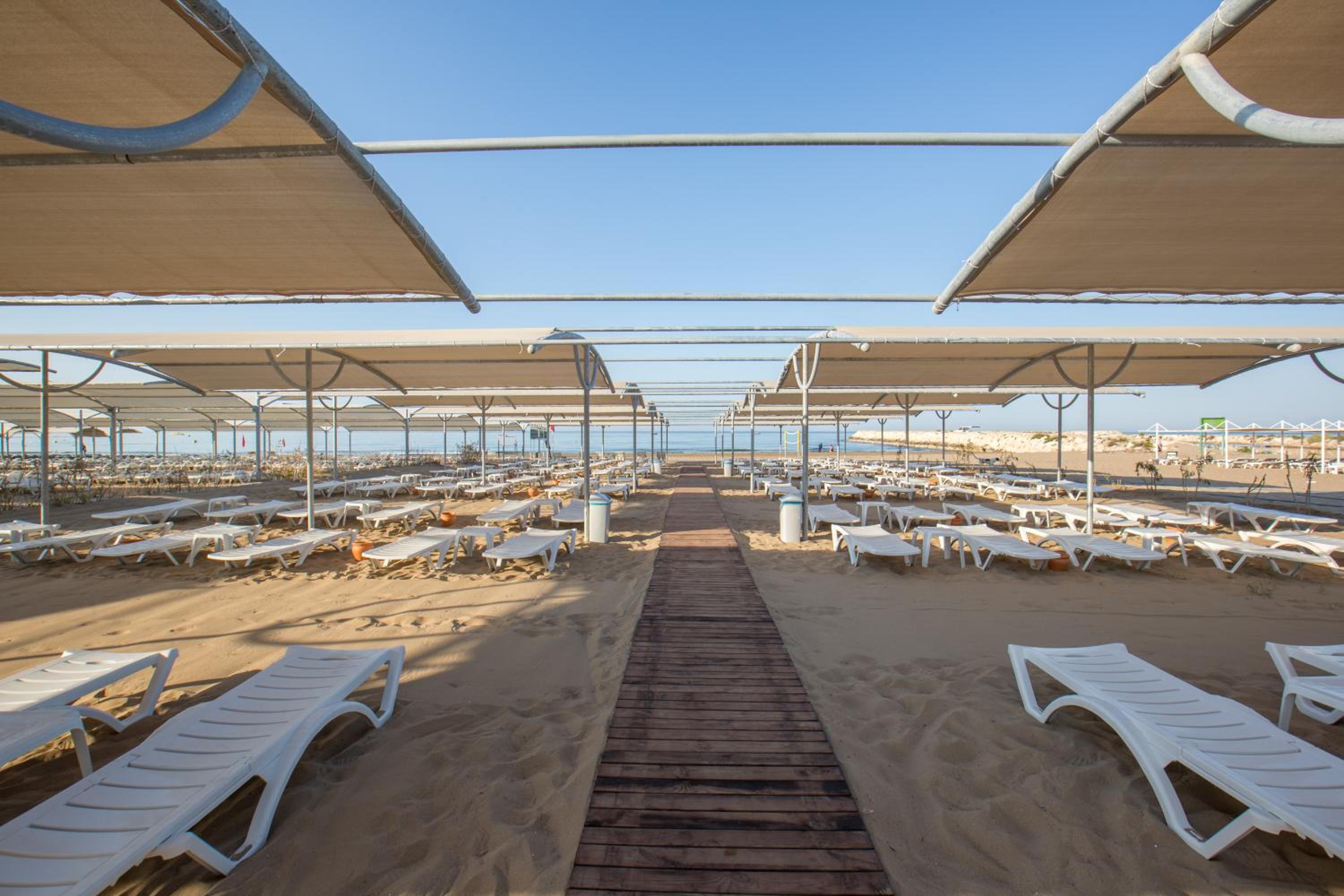 Side Vacations - Side Aquamarin Resort  Spa - Property Image 4
