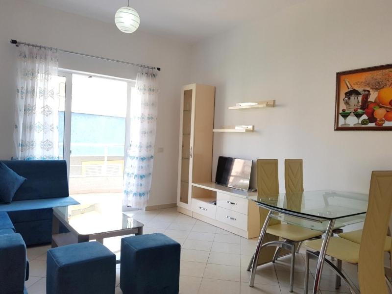 Holiday apartment Alma