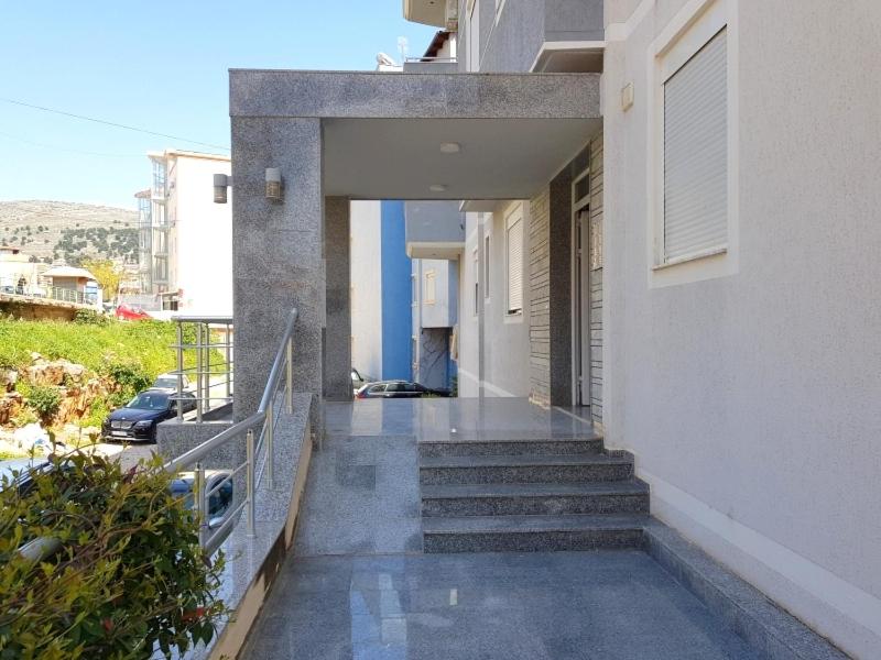 Holiday apartment Alma