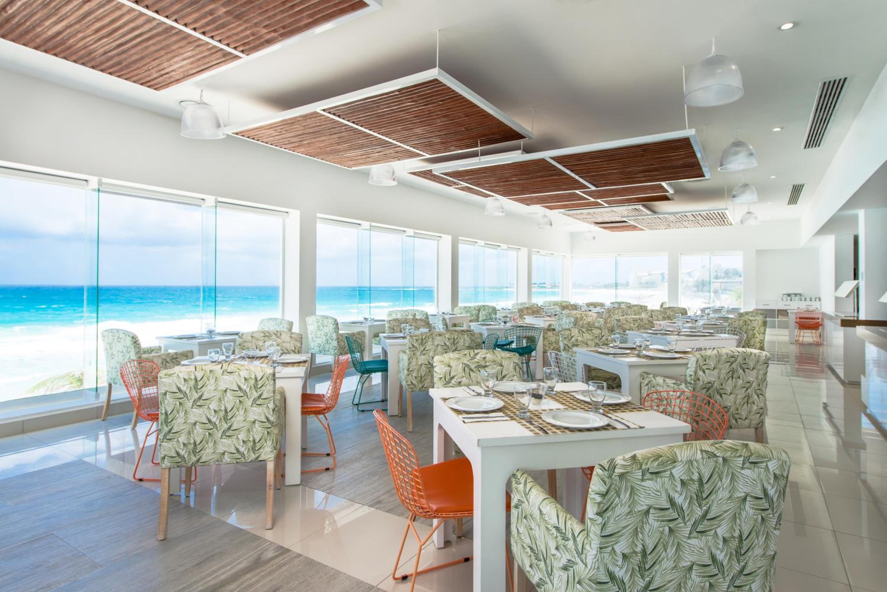 Oleo Cancun Playa All Inclusive Resort