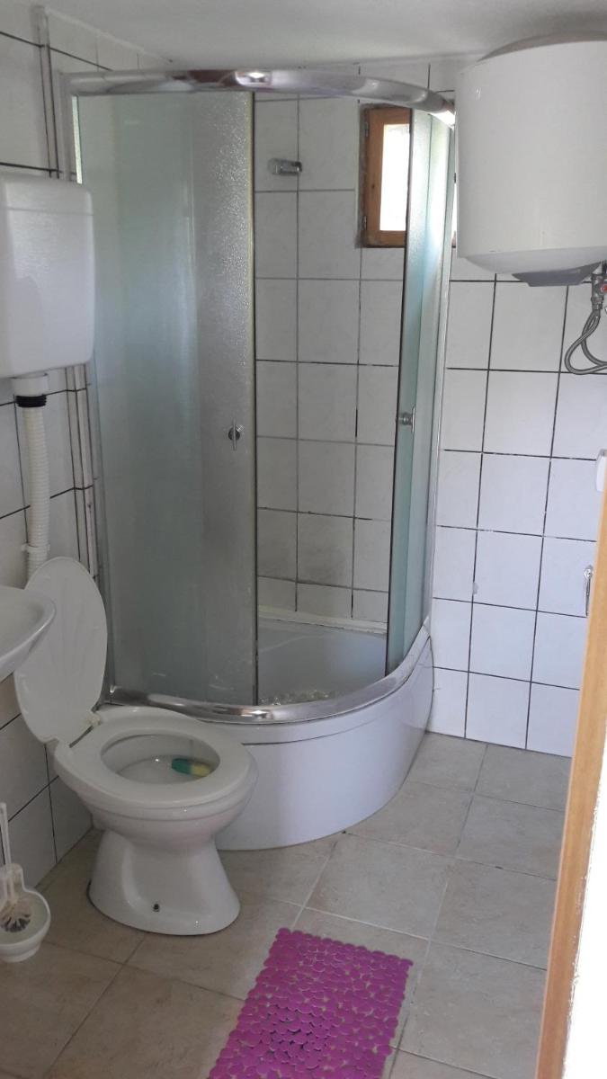 Photo 48