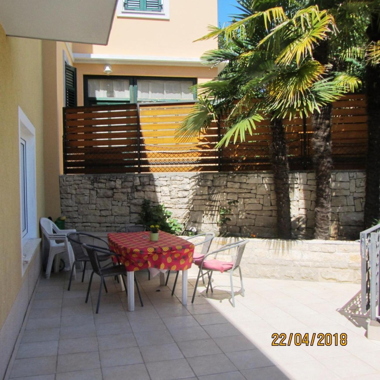 Photo 49