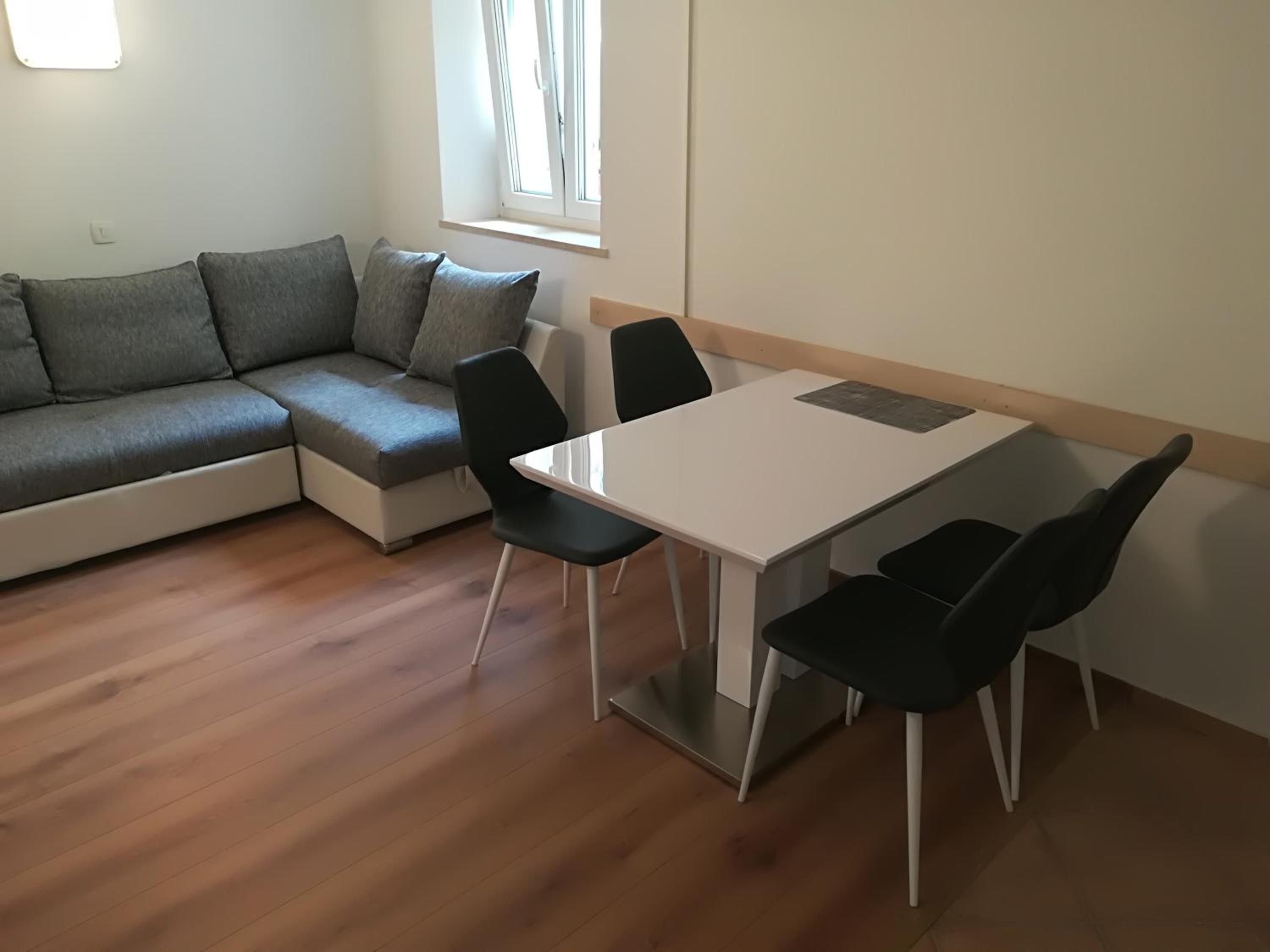 Top Line Apartments view 3