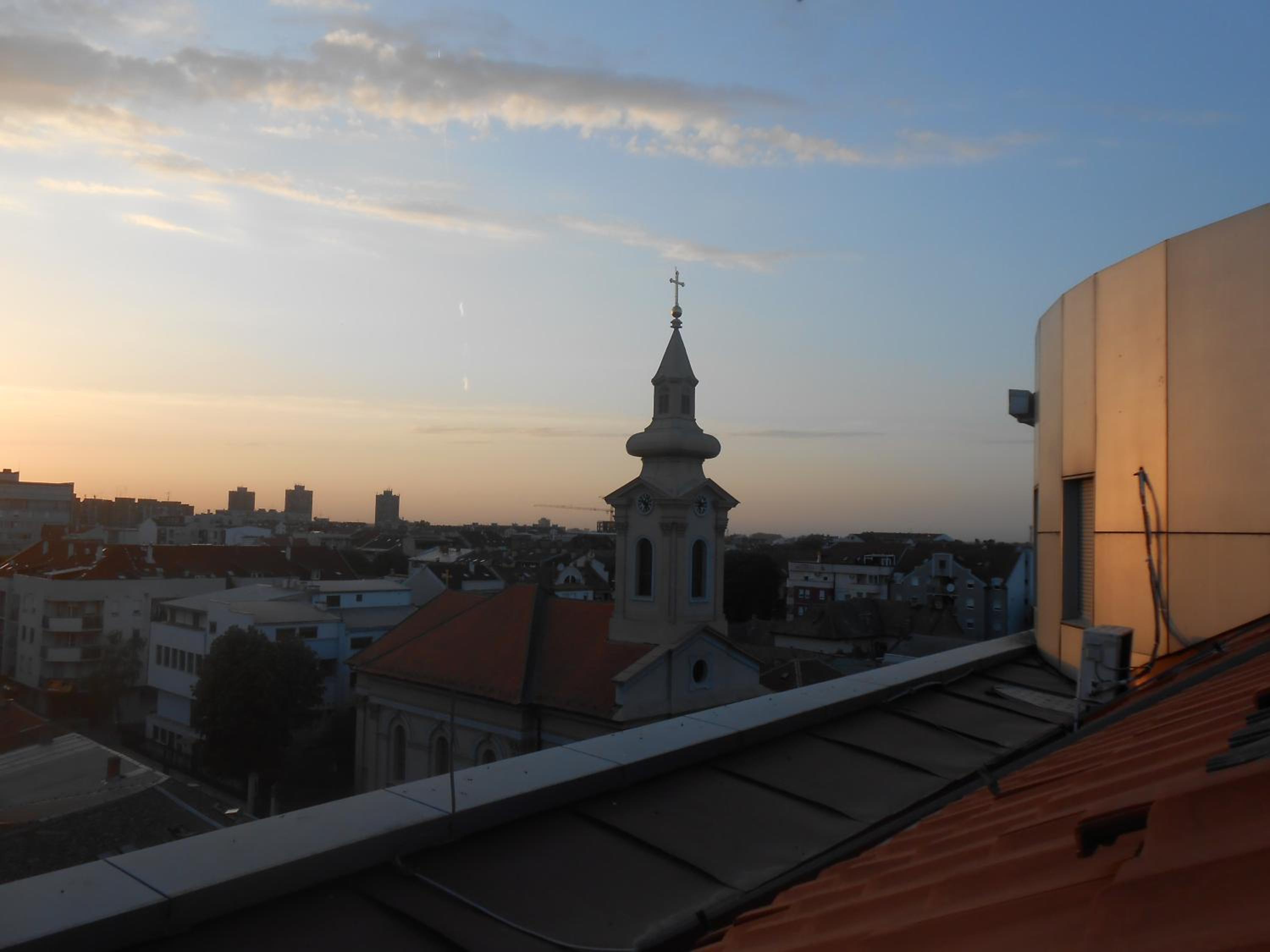 Photo 24