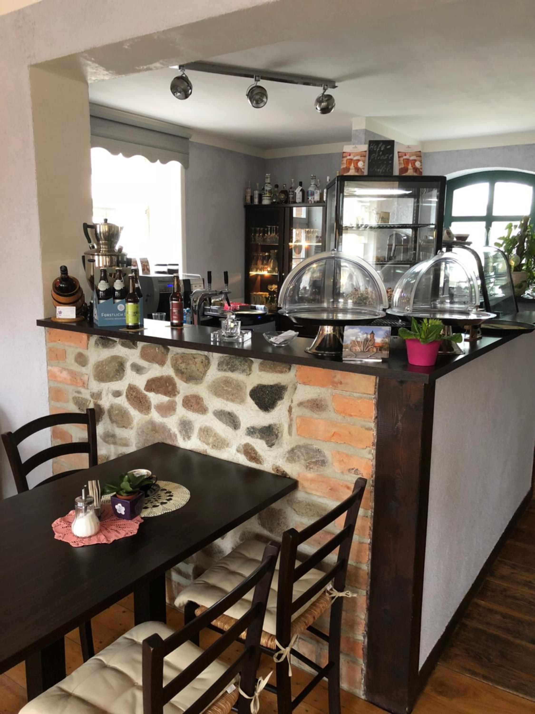 Alte Schule Cafe und Pension - Property Image 3