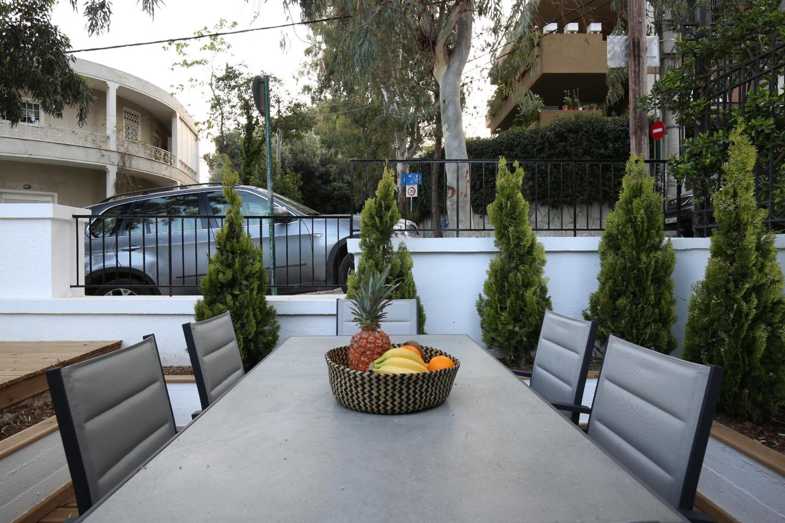 Little Small Villa In Psychiko, Athens