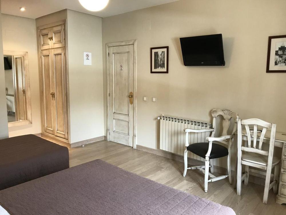 HOSTAL-CAFE GUTGRECO