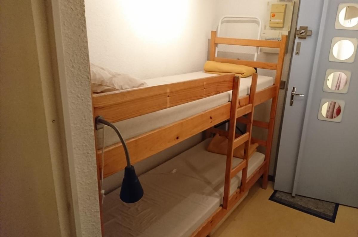 Photo 33