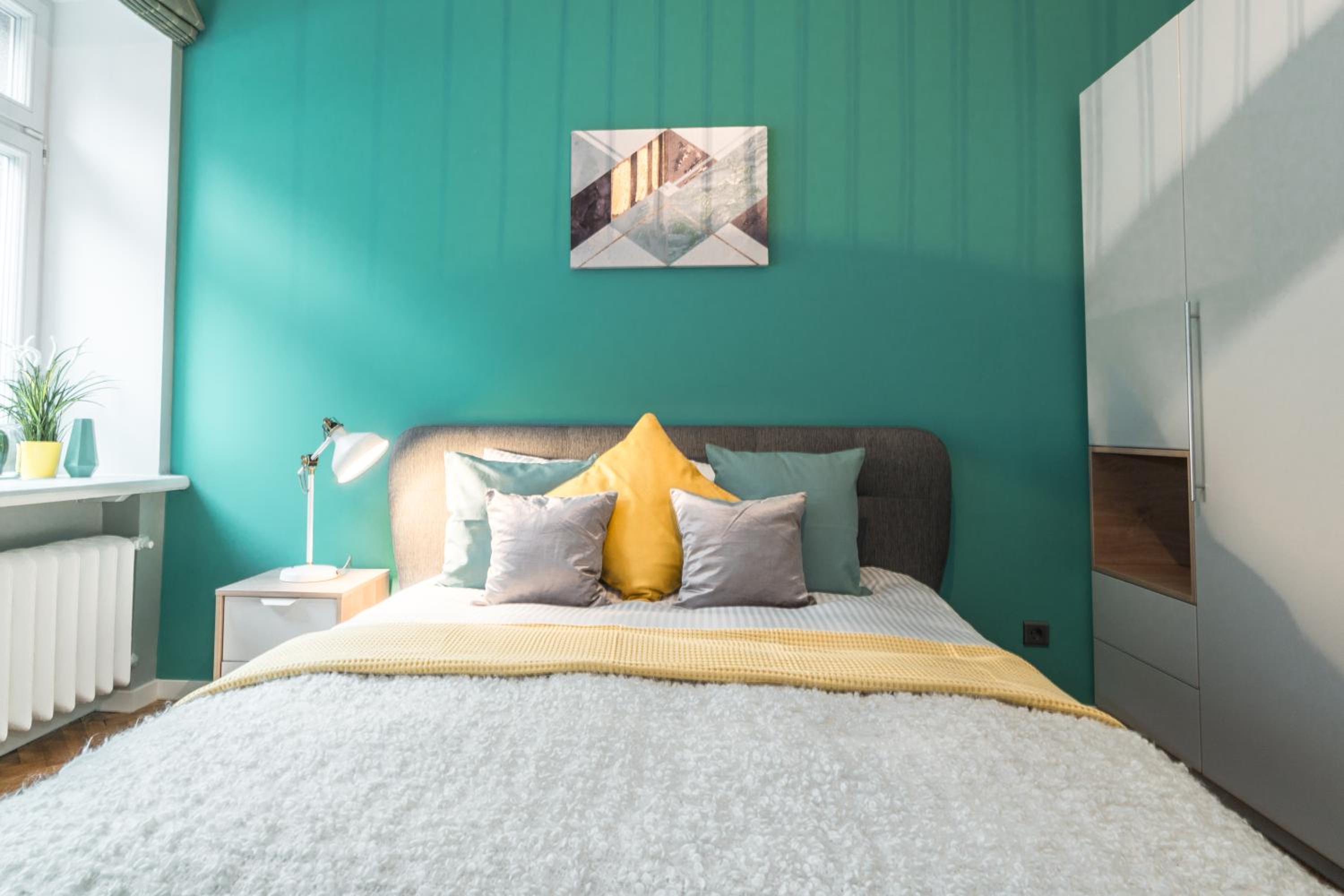 Greystone Suites & Apartments