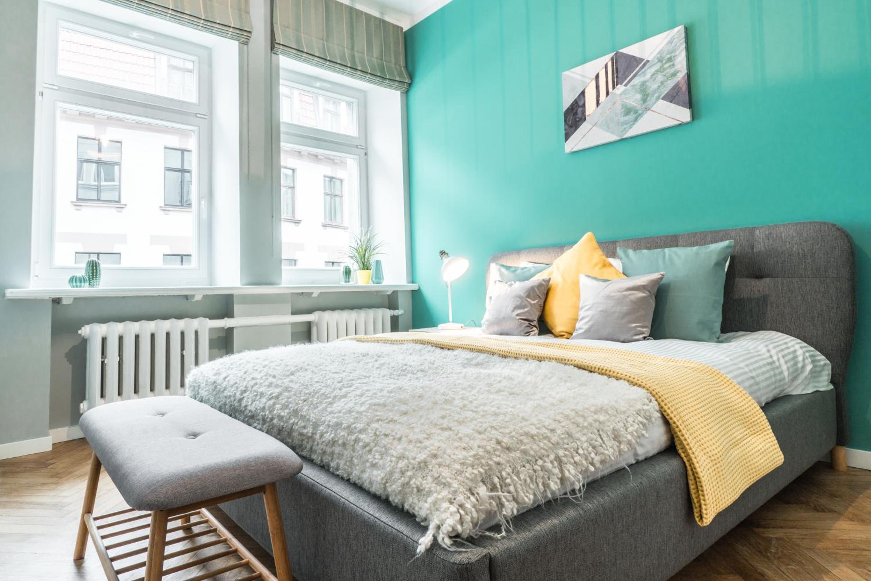Greystone Suites & Apartments