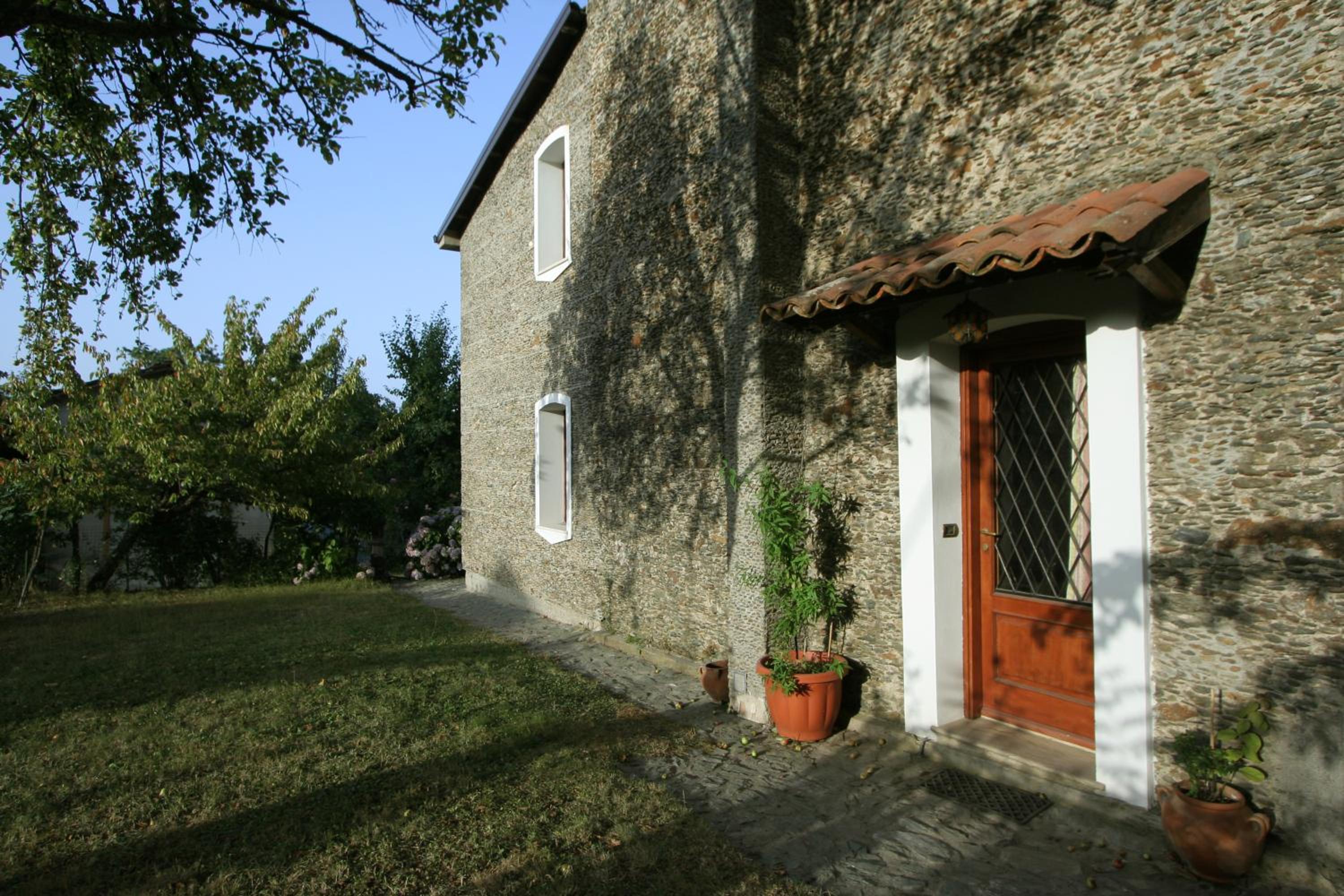 Casa nel verde view 5