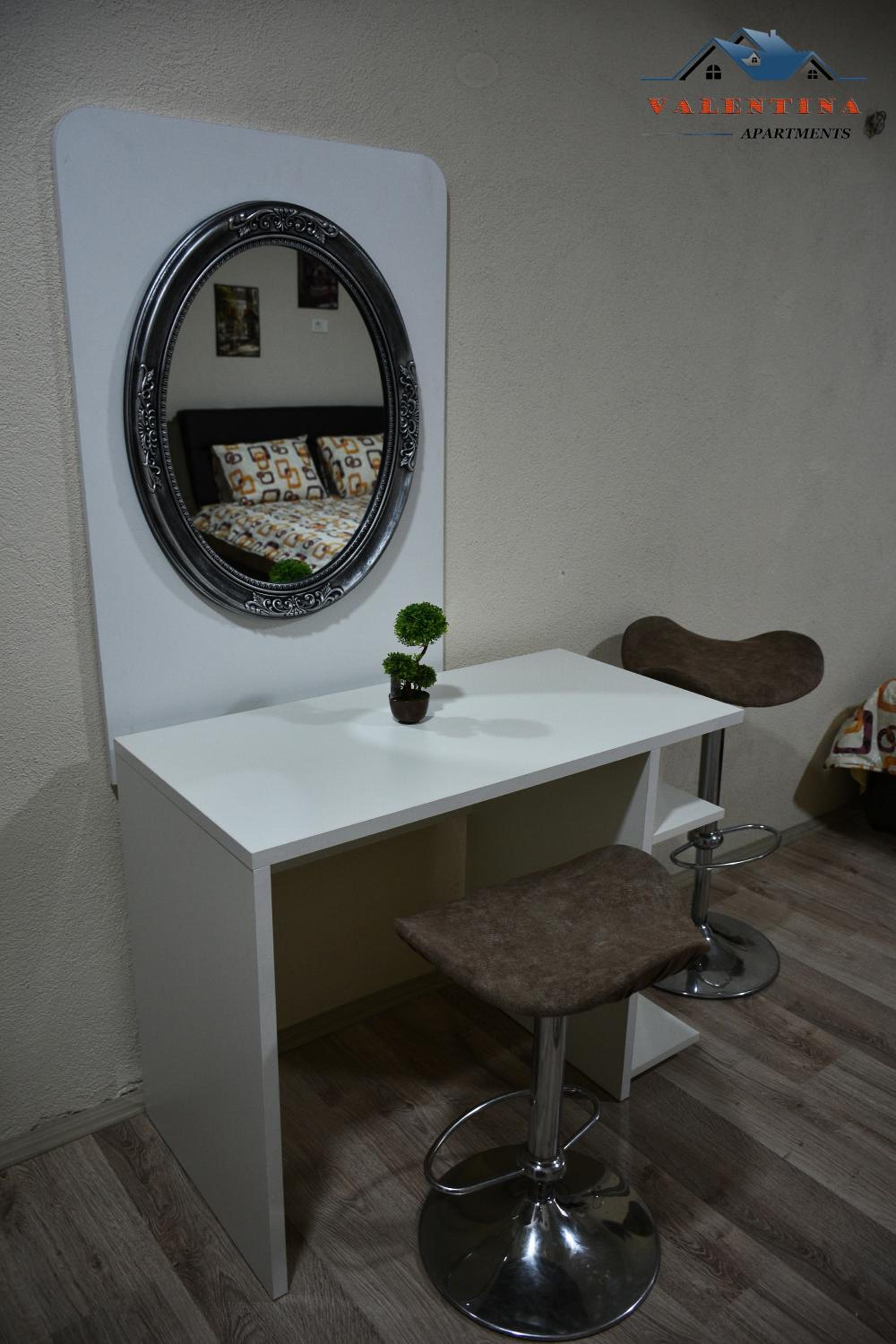 Photo 52