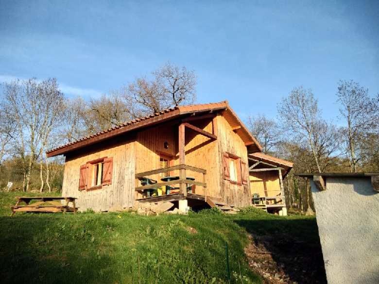 Camping le Montbartoux view 4