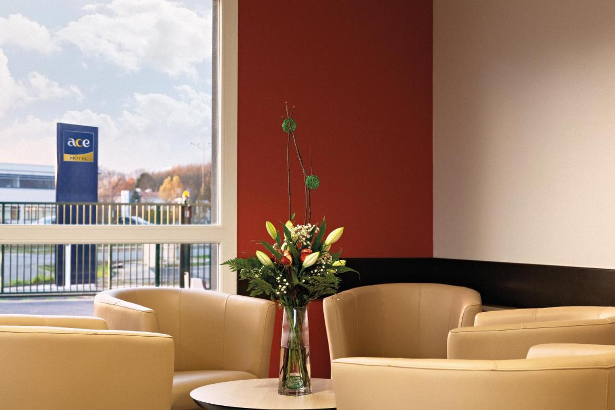 hotel reception