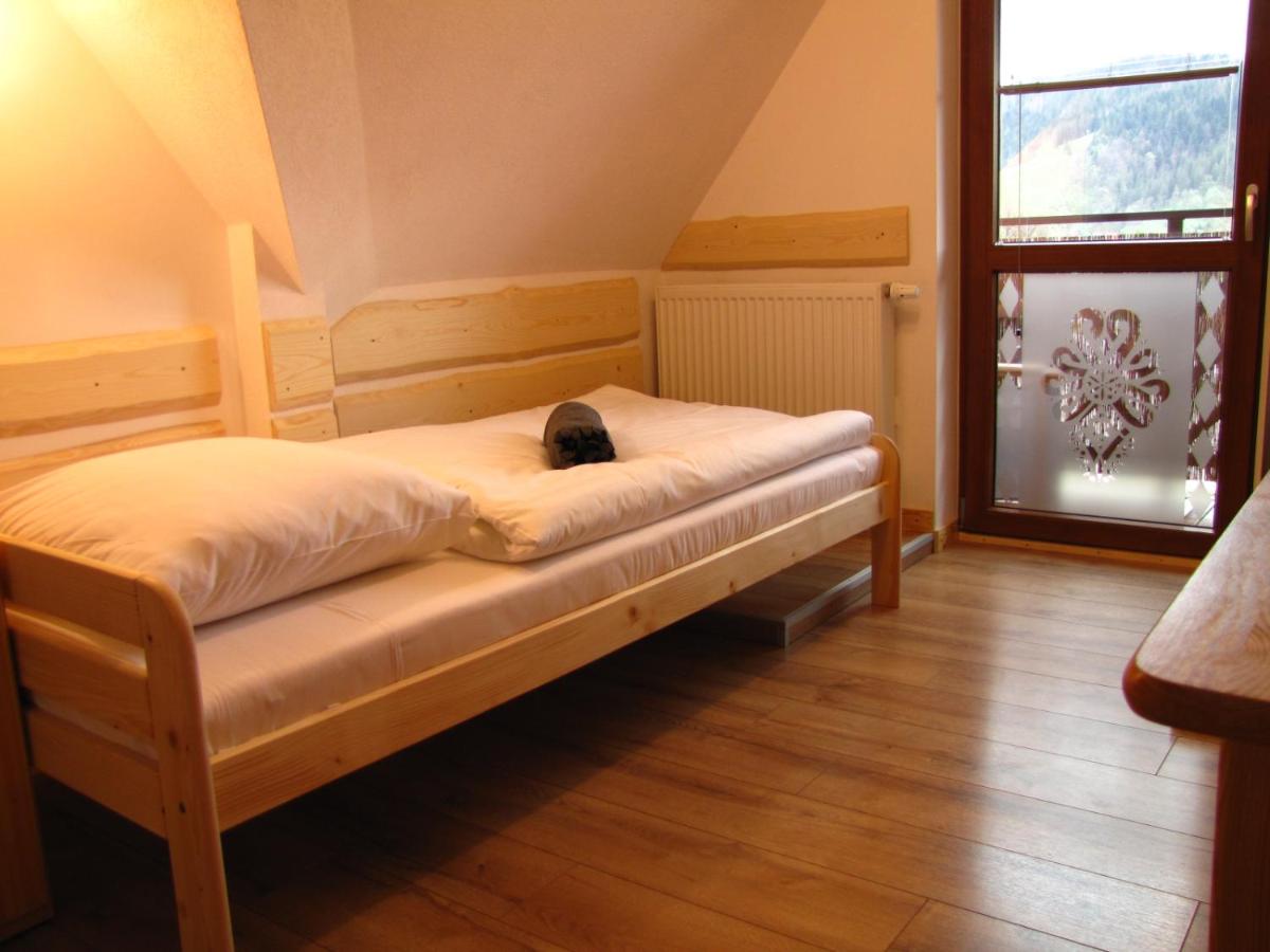 Photo 44