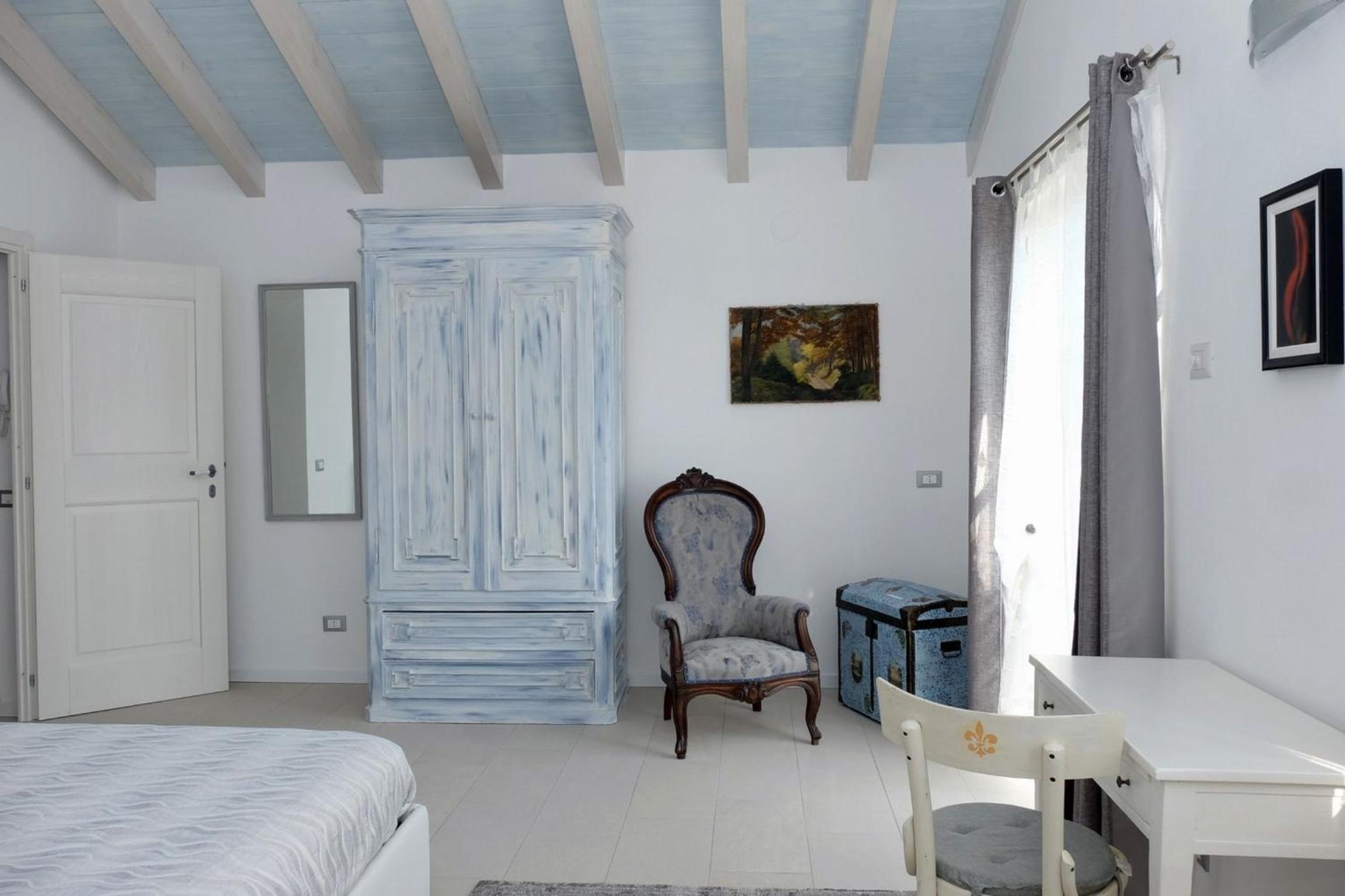 Casa Irma by Lago Reisen