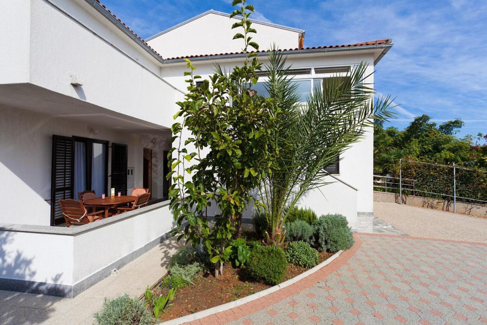 Apartments Ana view 2
