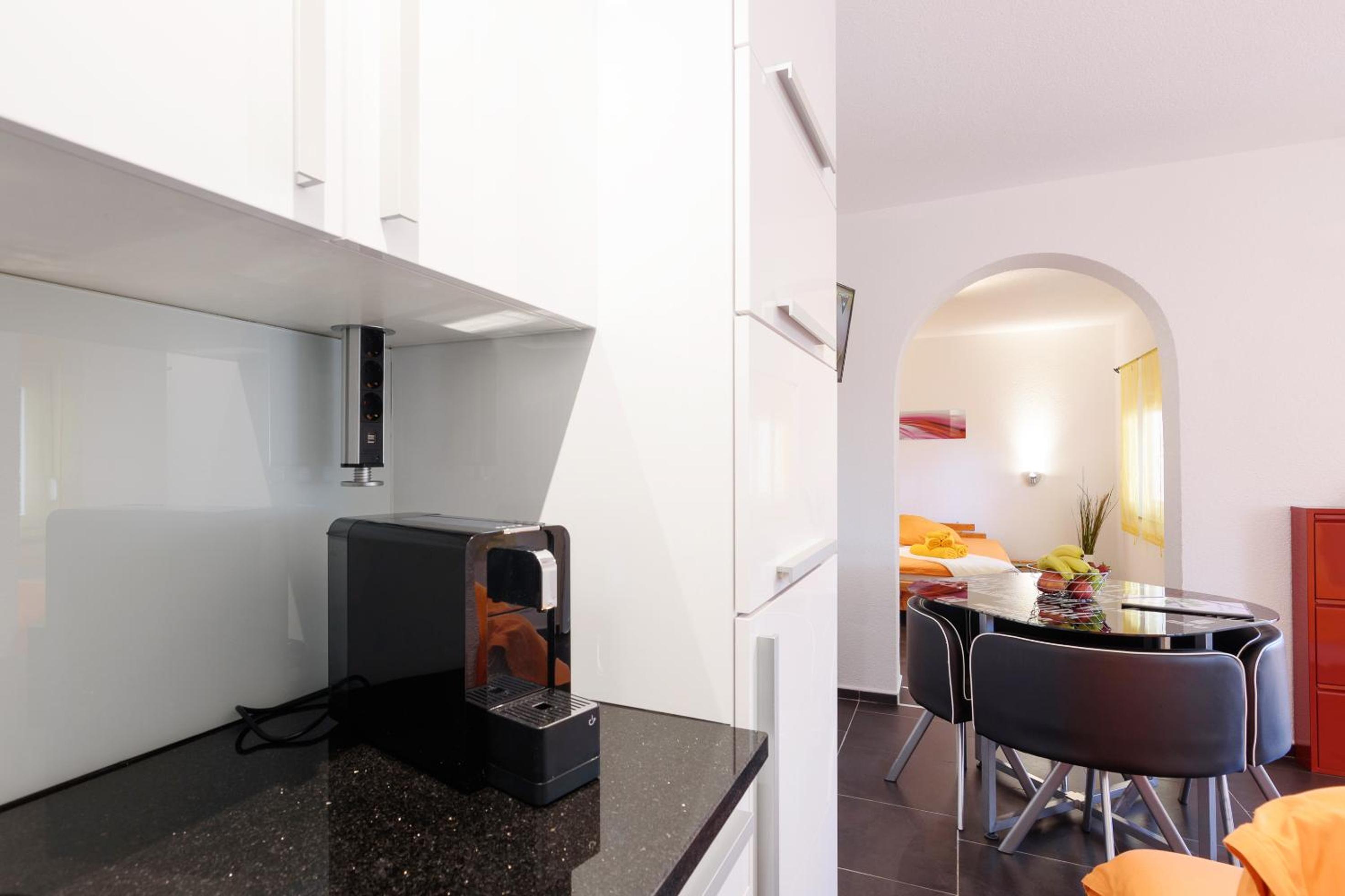 Studio Apartment Maslina view 4