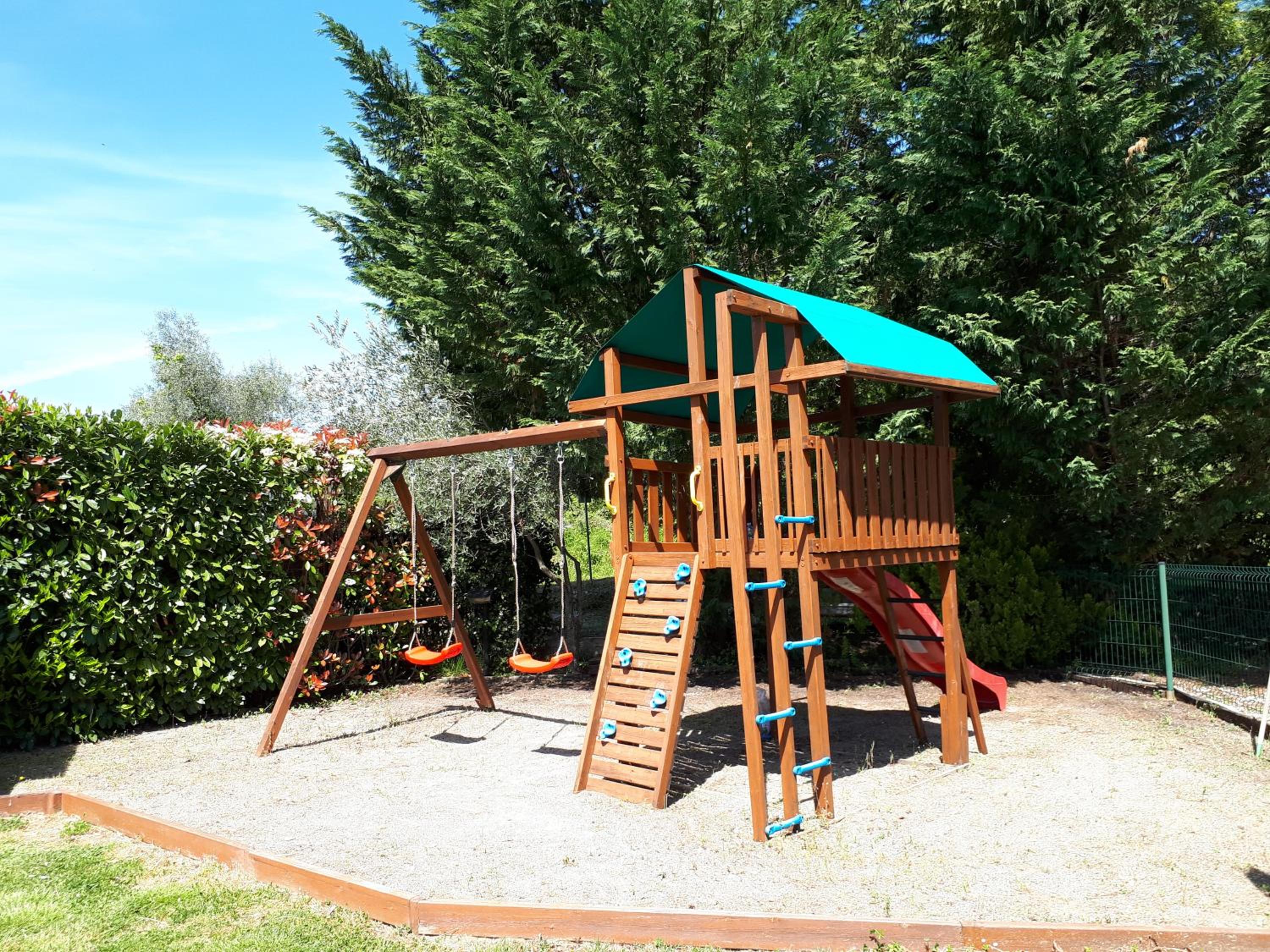 Appartamenti Residence Montebello, relax con giardino e piscina