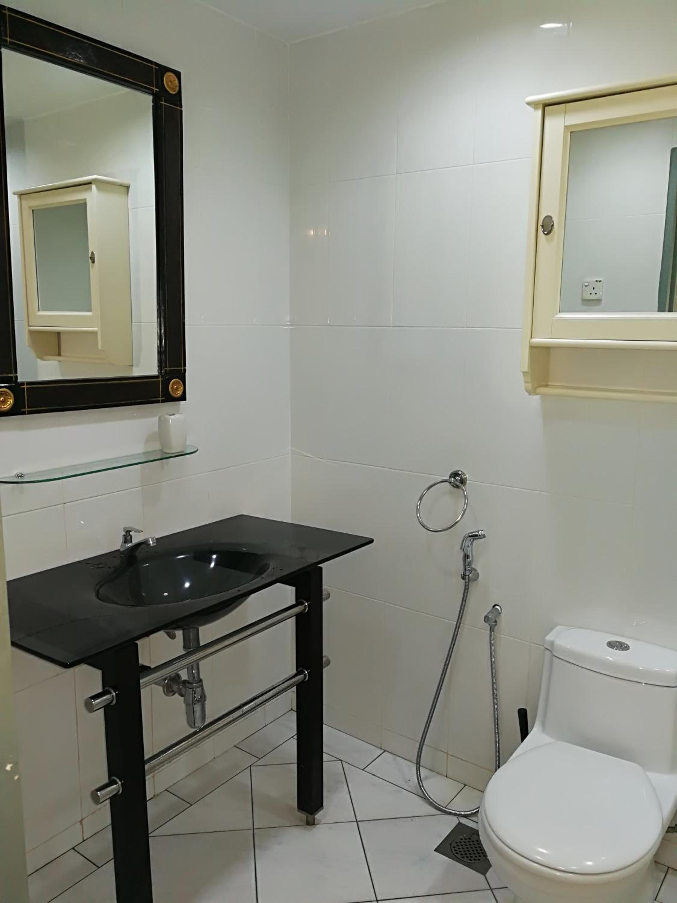 10-12Pax Fahrenheit 88 Pavillion Bukit Bintang TRX AJHOME