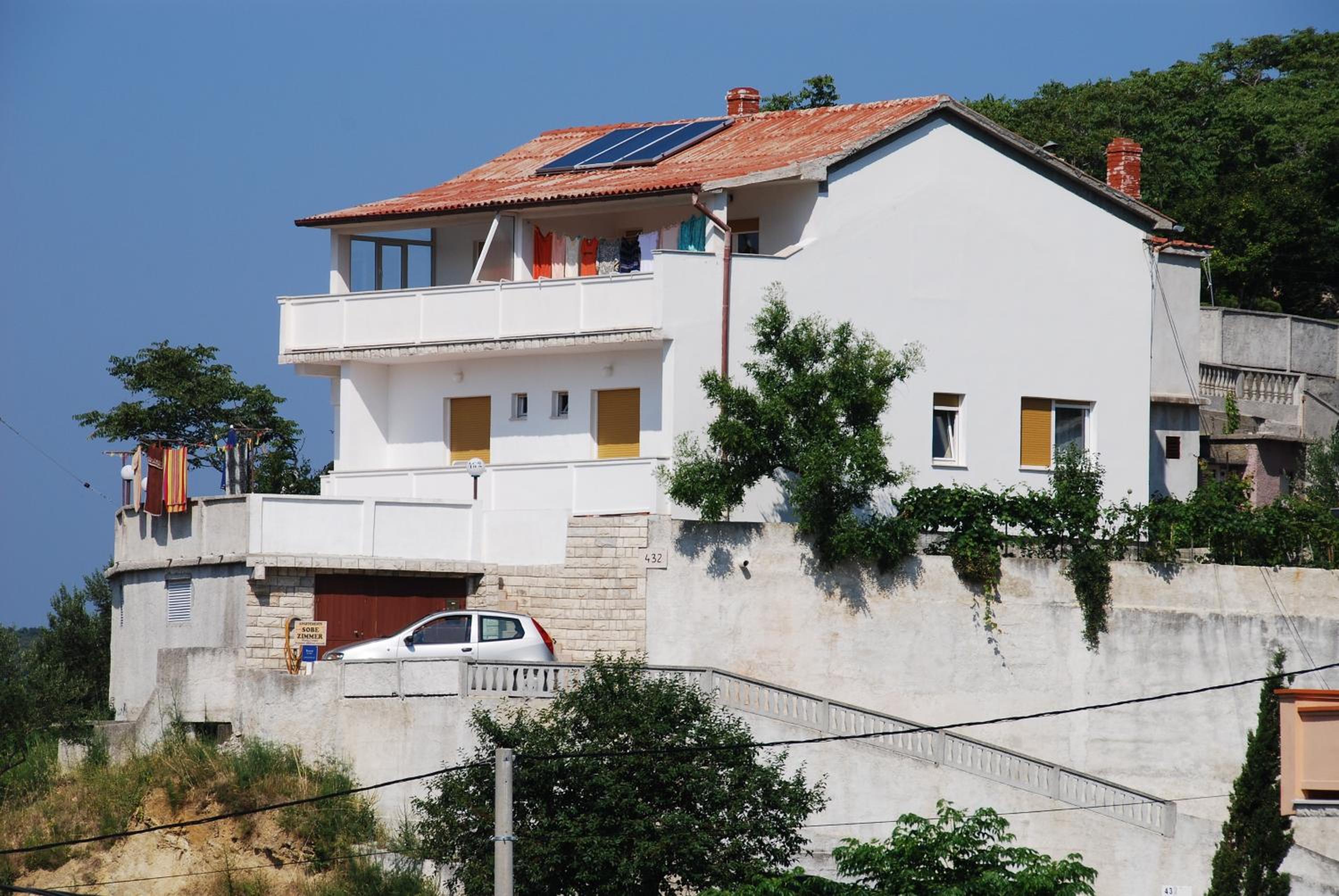 Kampor Apartments