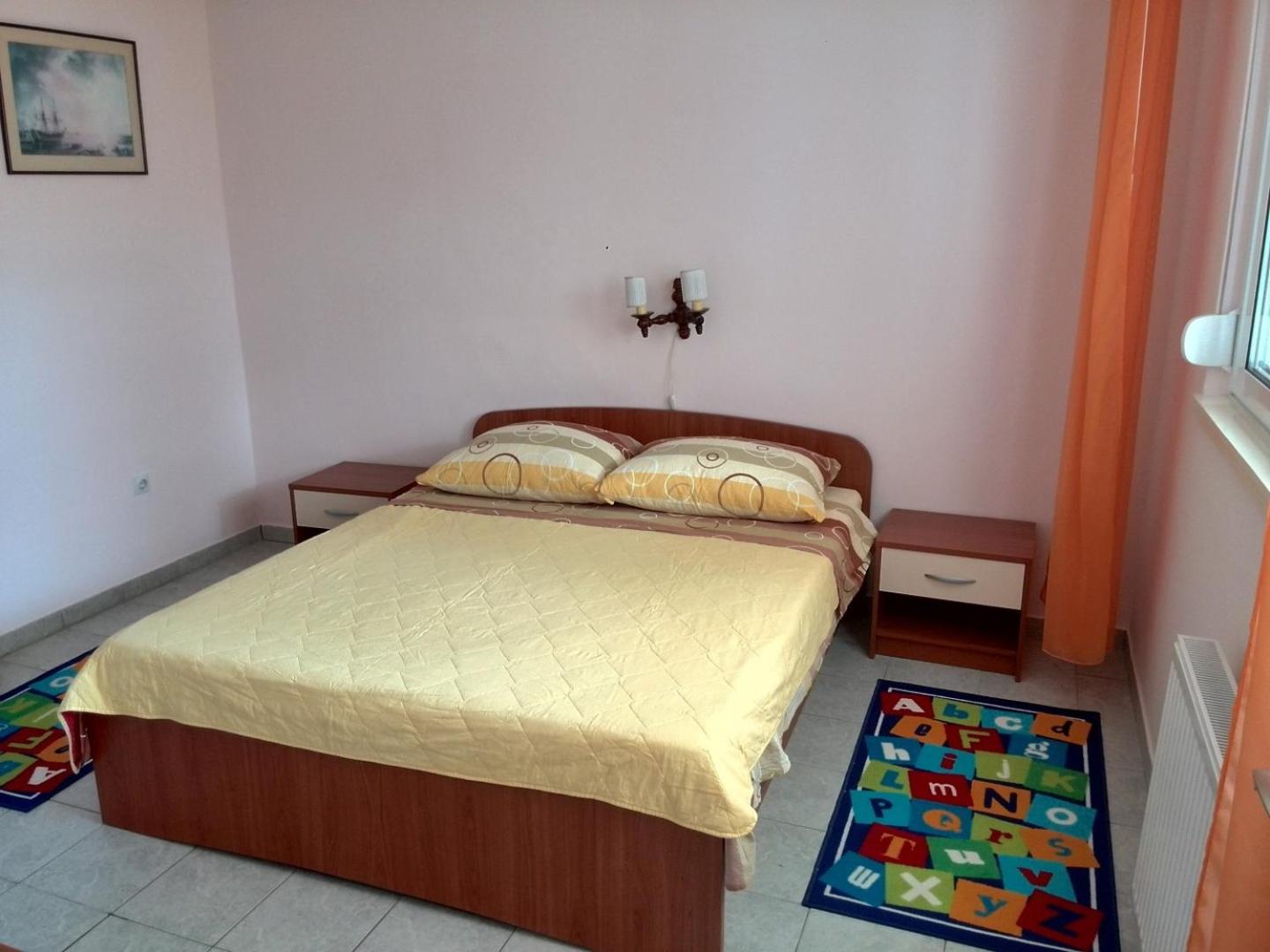 Kampor Apartments