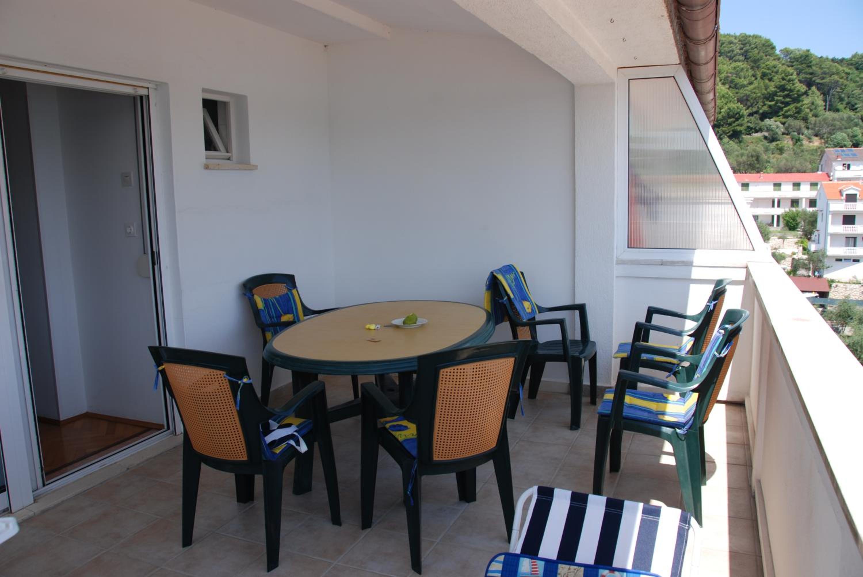Kampor Apartments