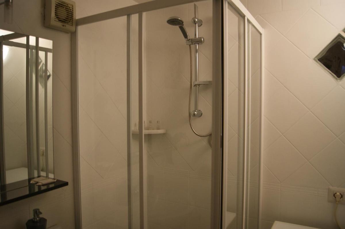 Astoria Suite
