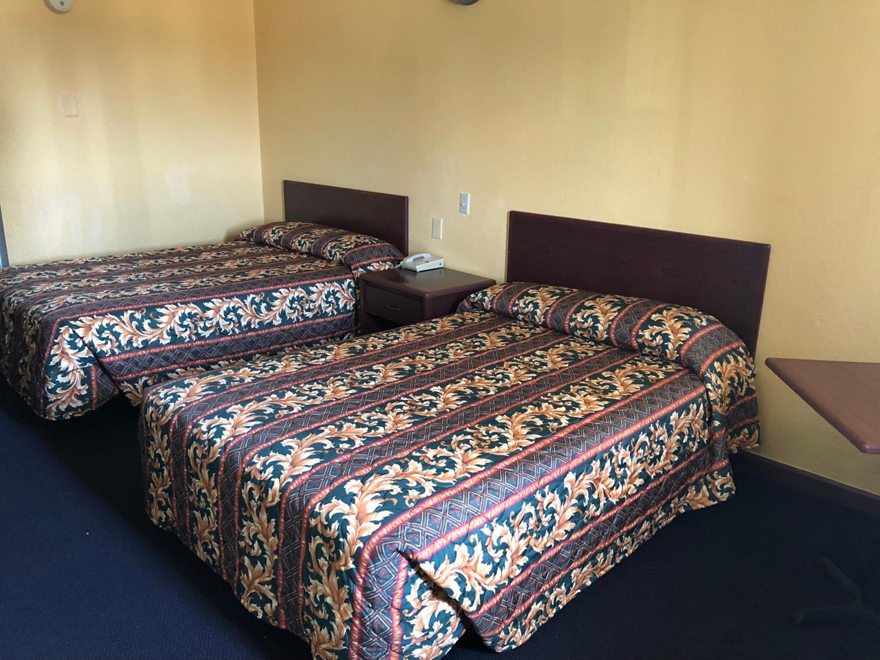 Lone Star Inn