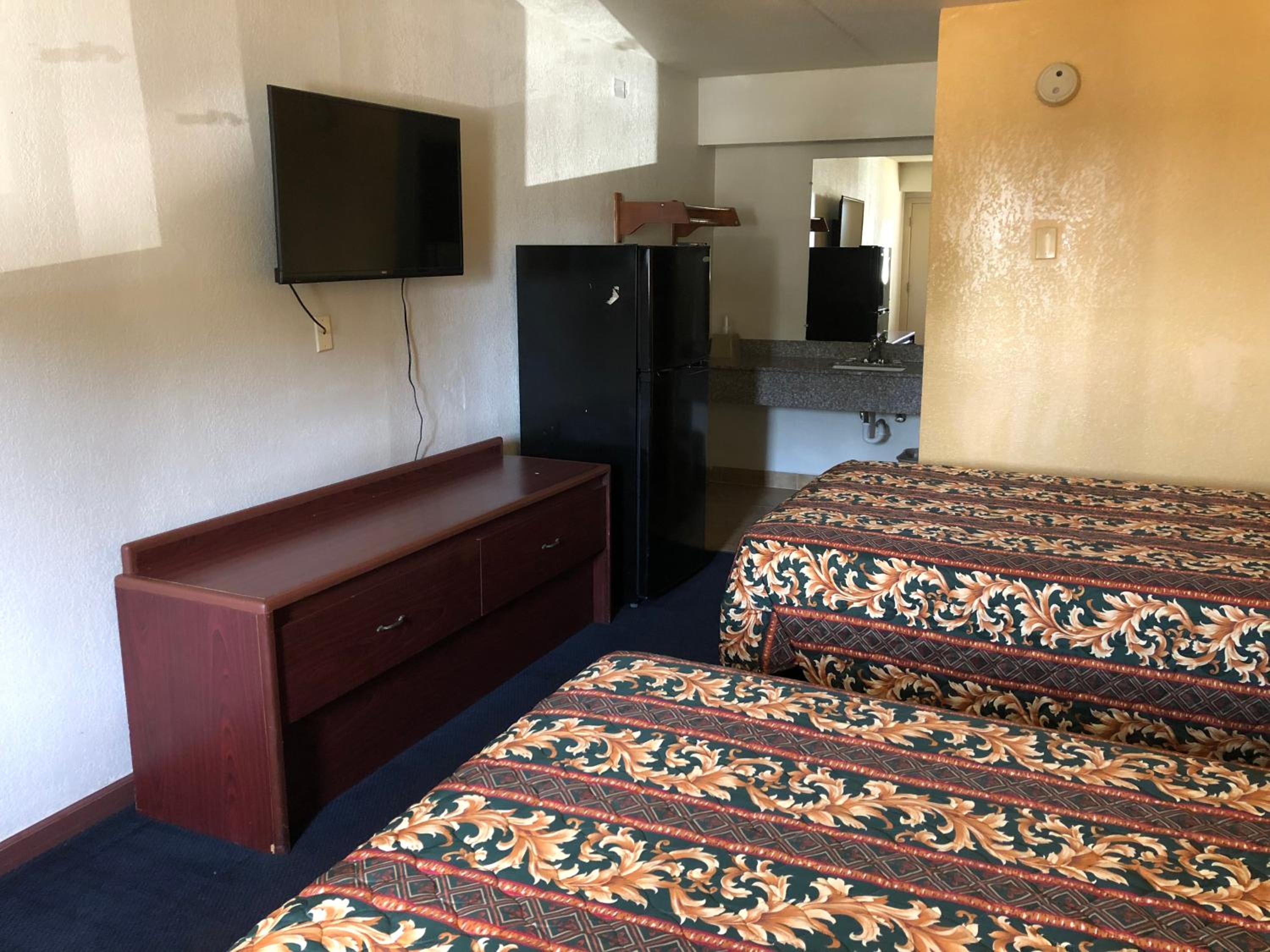 Lone Star Inn