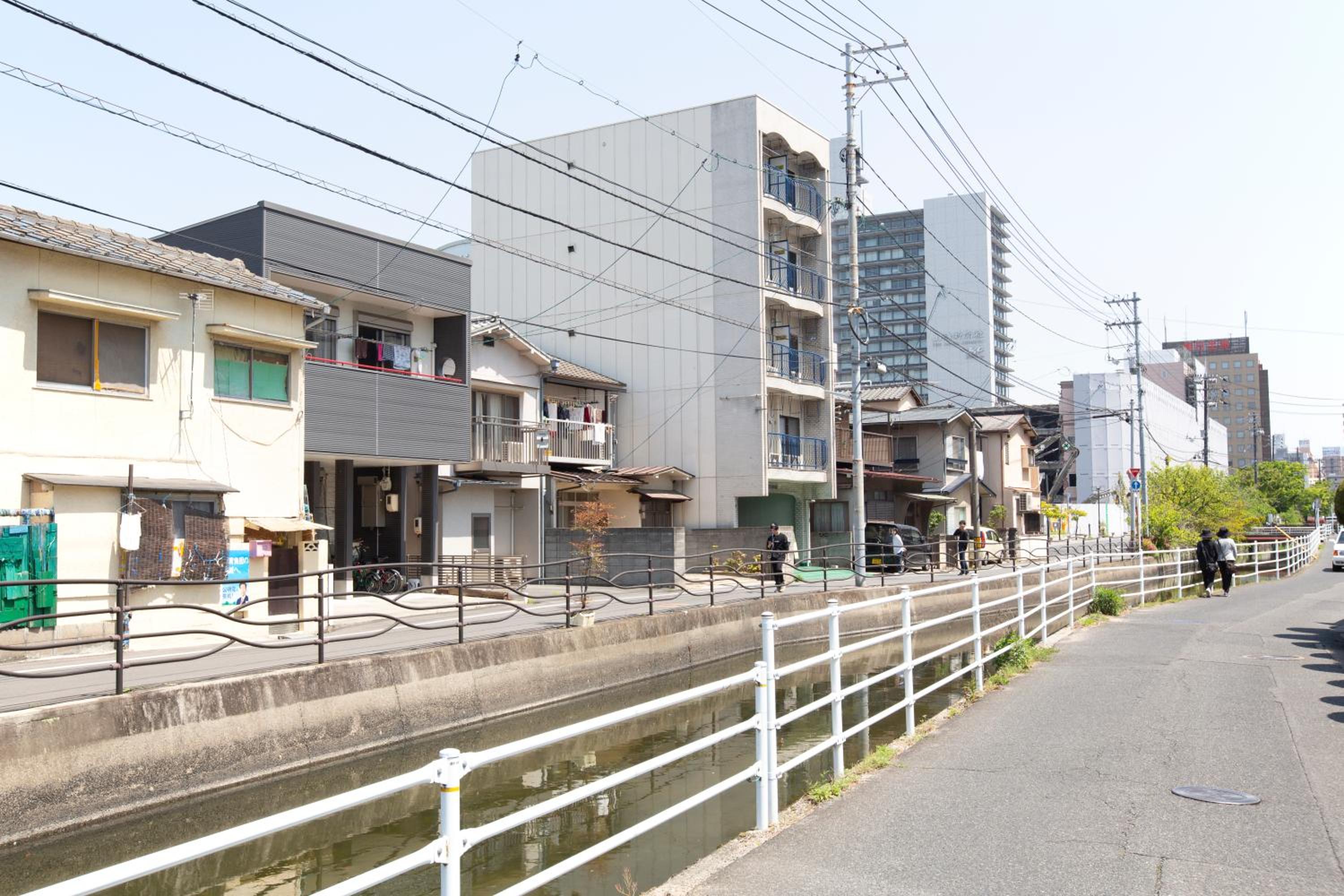 Lazy House
