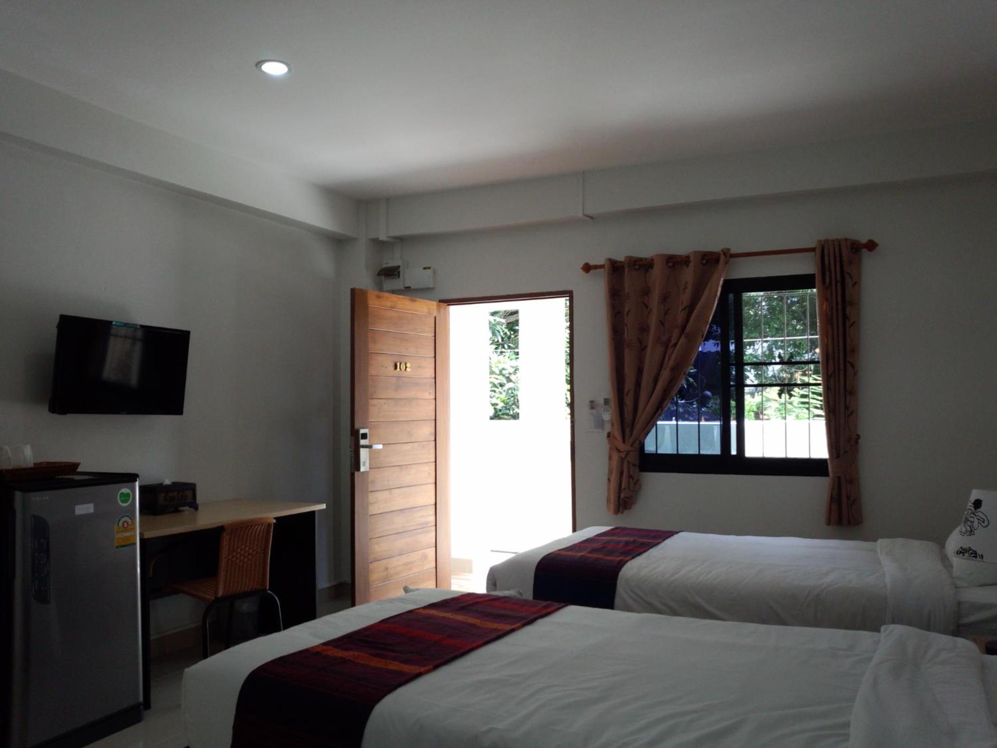 Photo 13