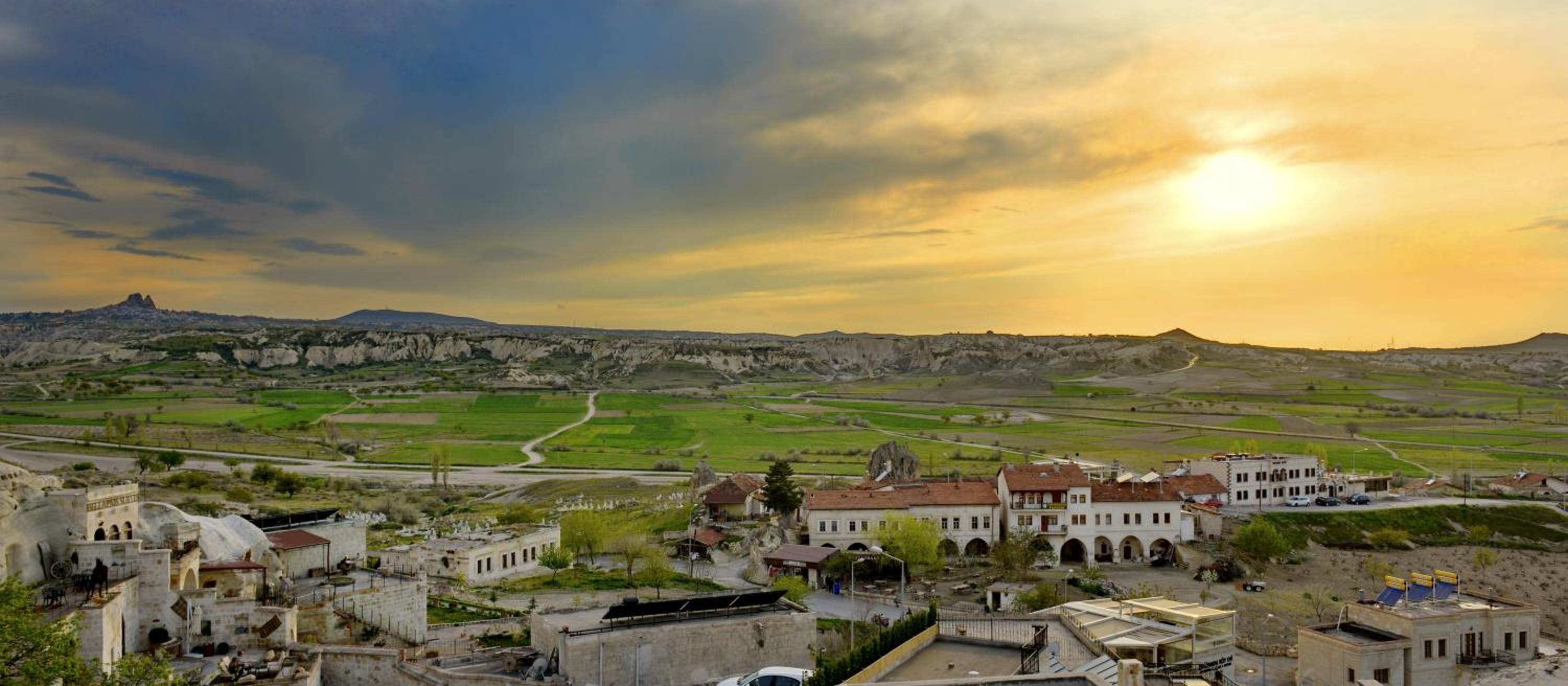 Seki Cave Suites - Image 154