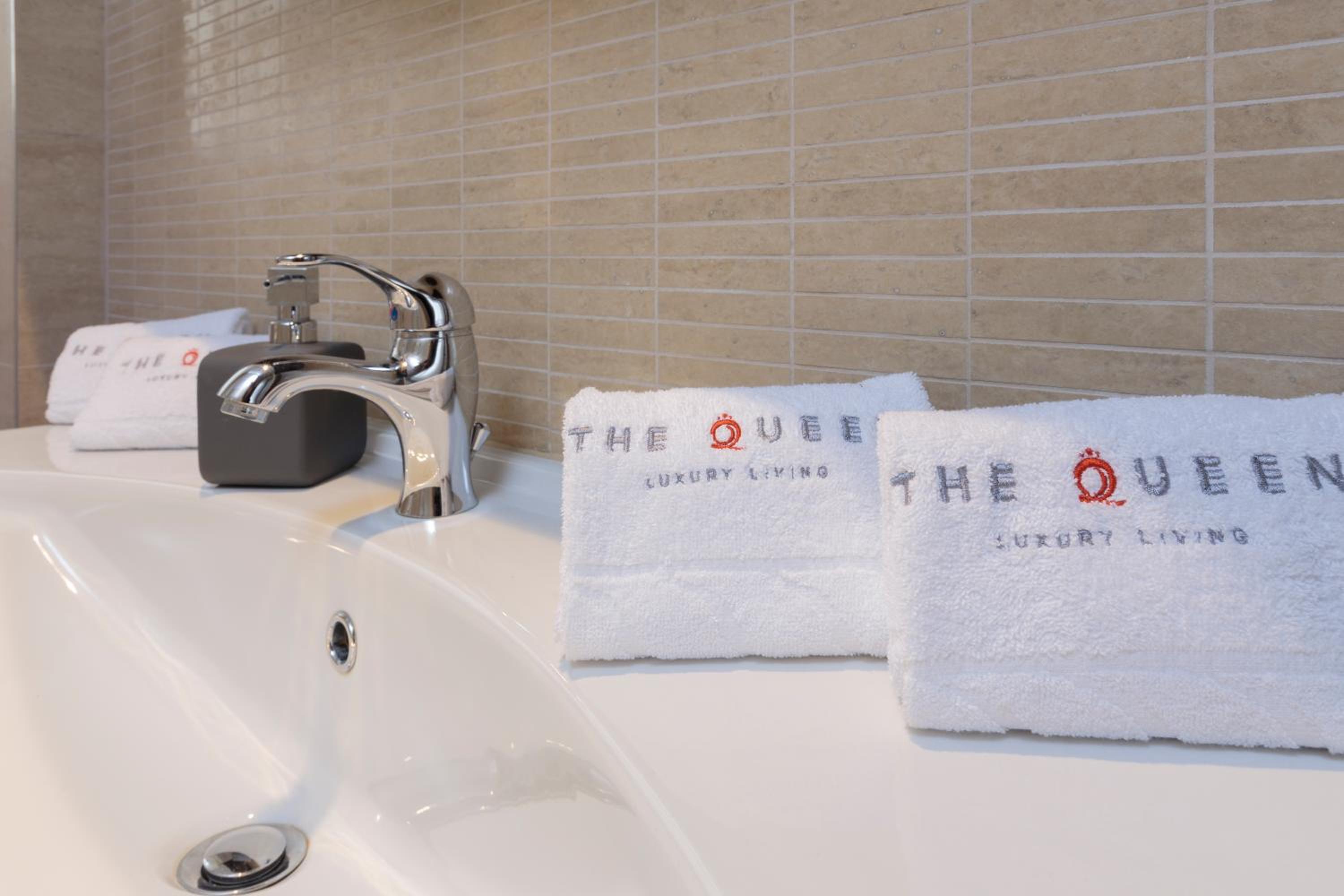 The Queen Luxury Apartments - Villa Gemma