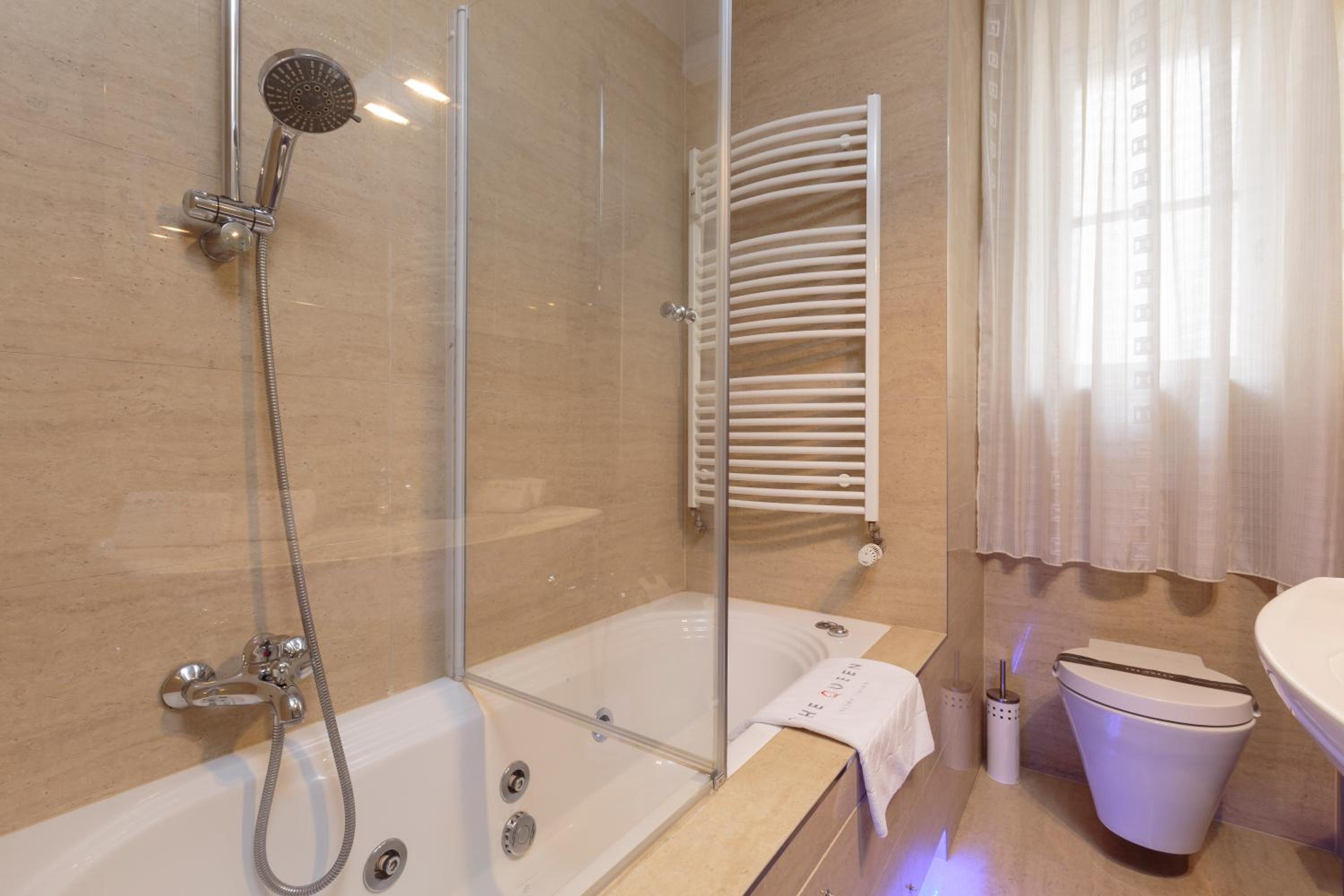 The Queen Luxury Apartments - Villa Gemma
