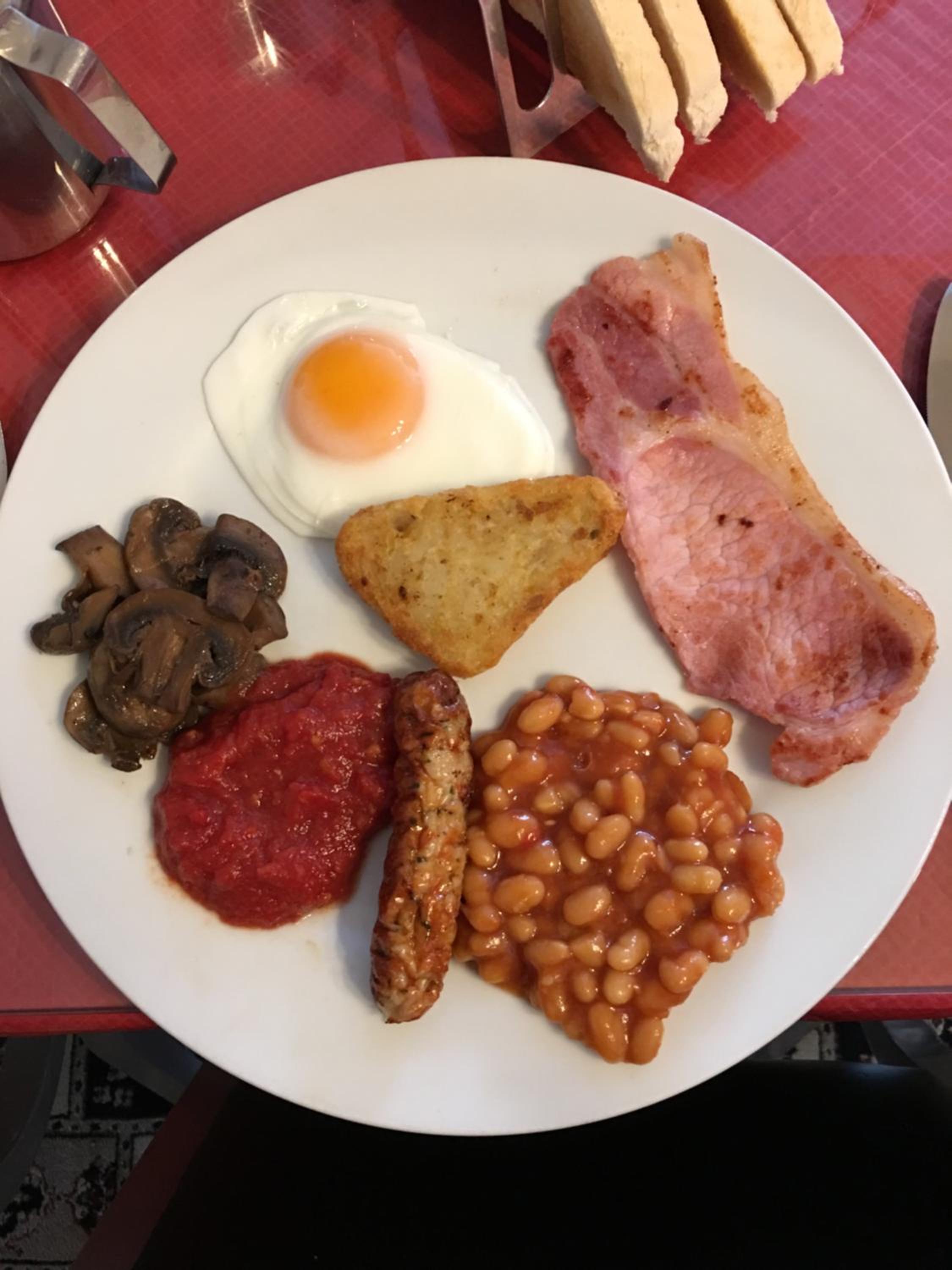 Glenheath Hotel