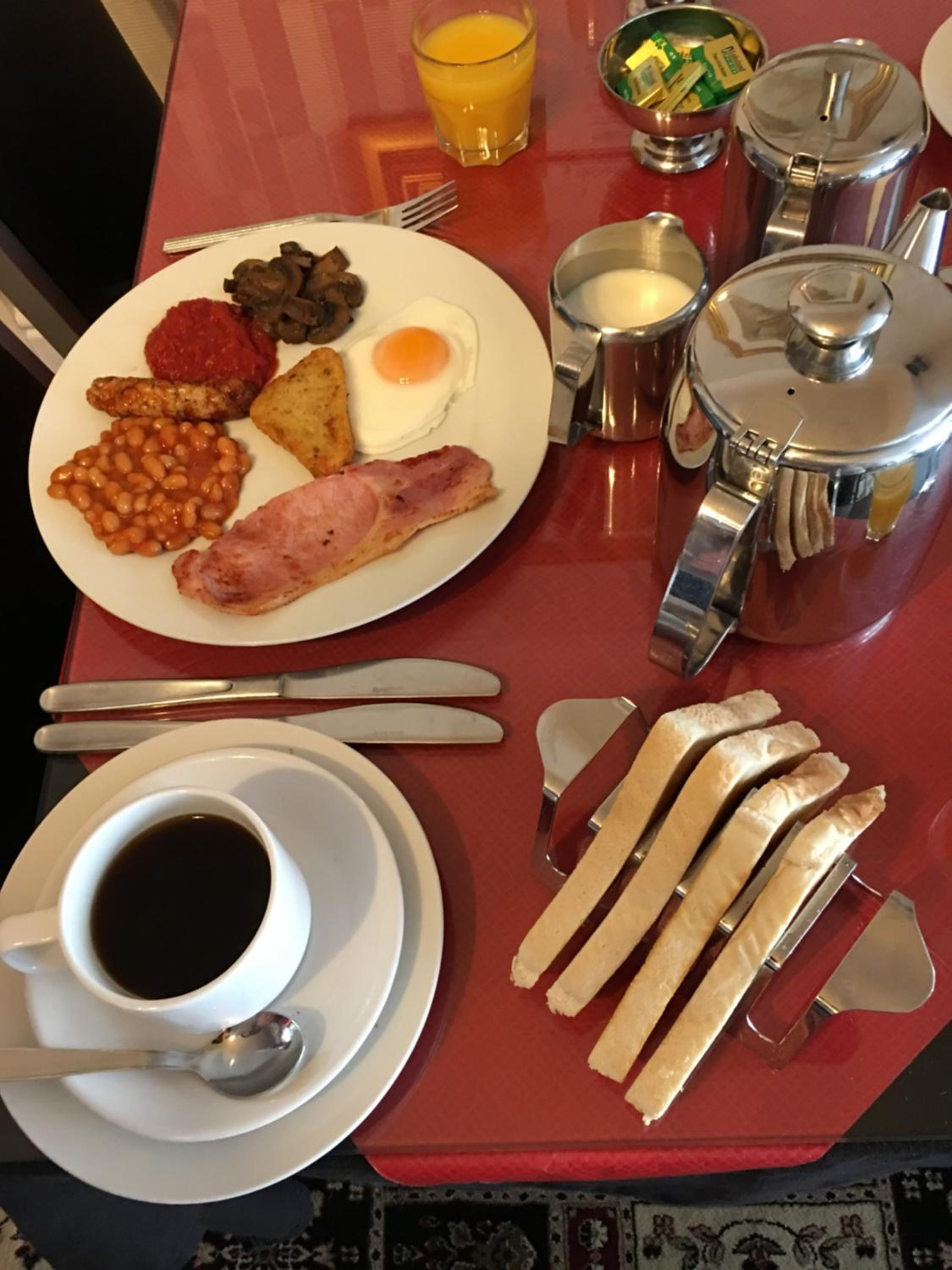Glenheath Hotel