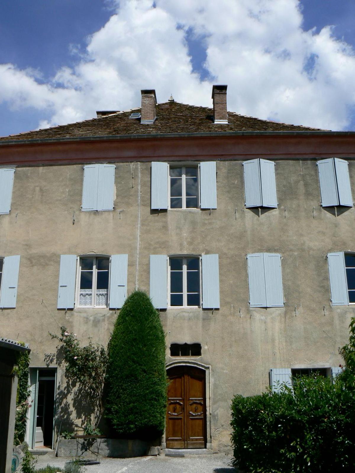 "Le Château" - main view