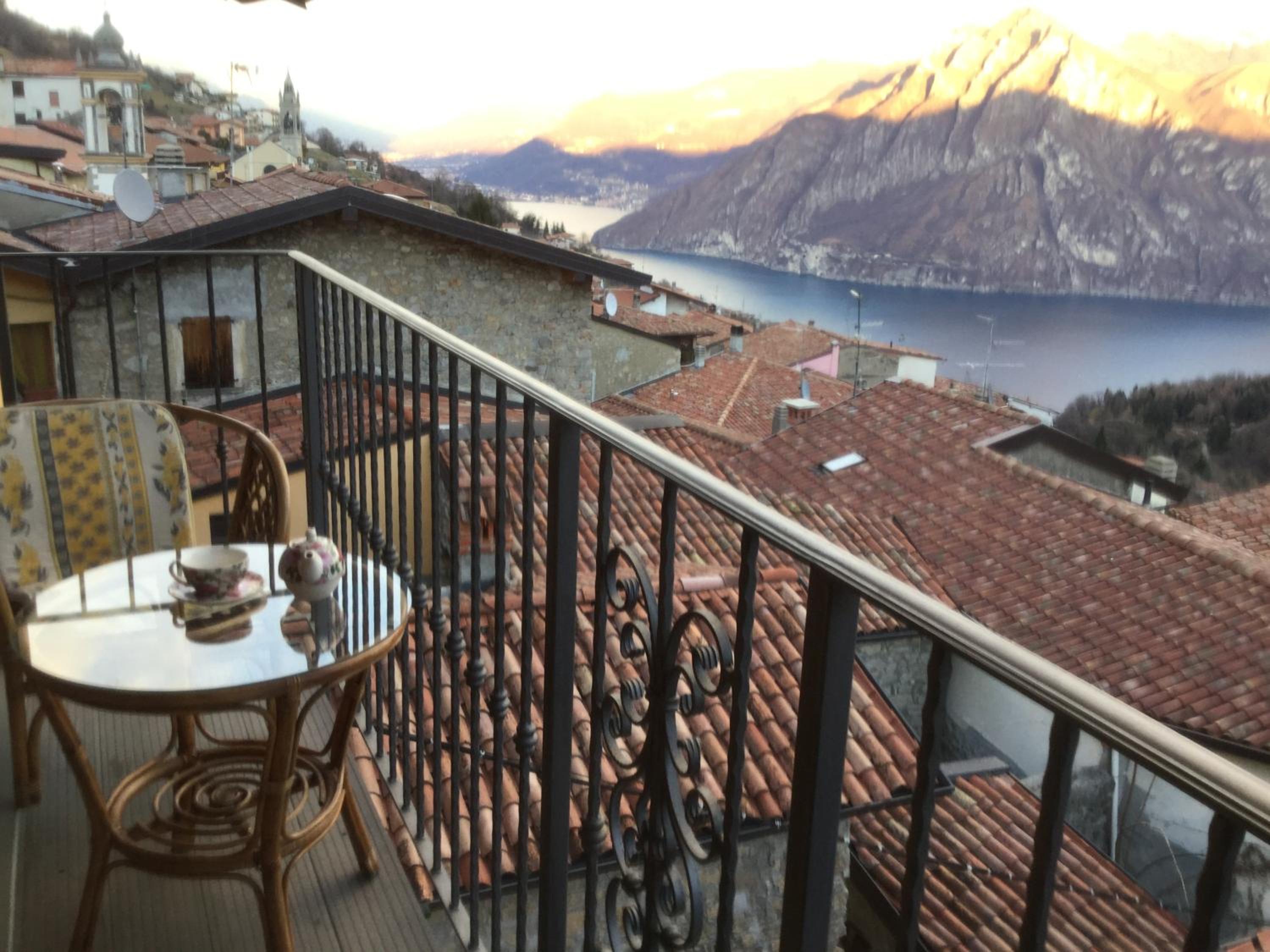 Casa Rosa holiday view 3