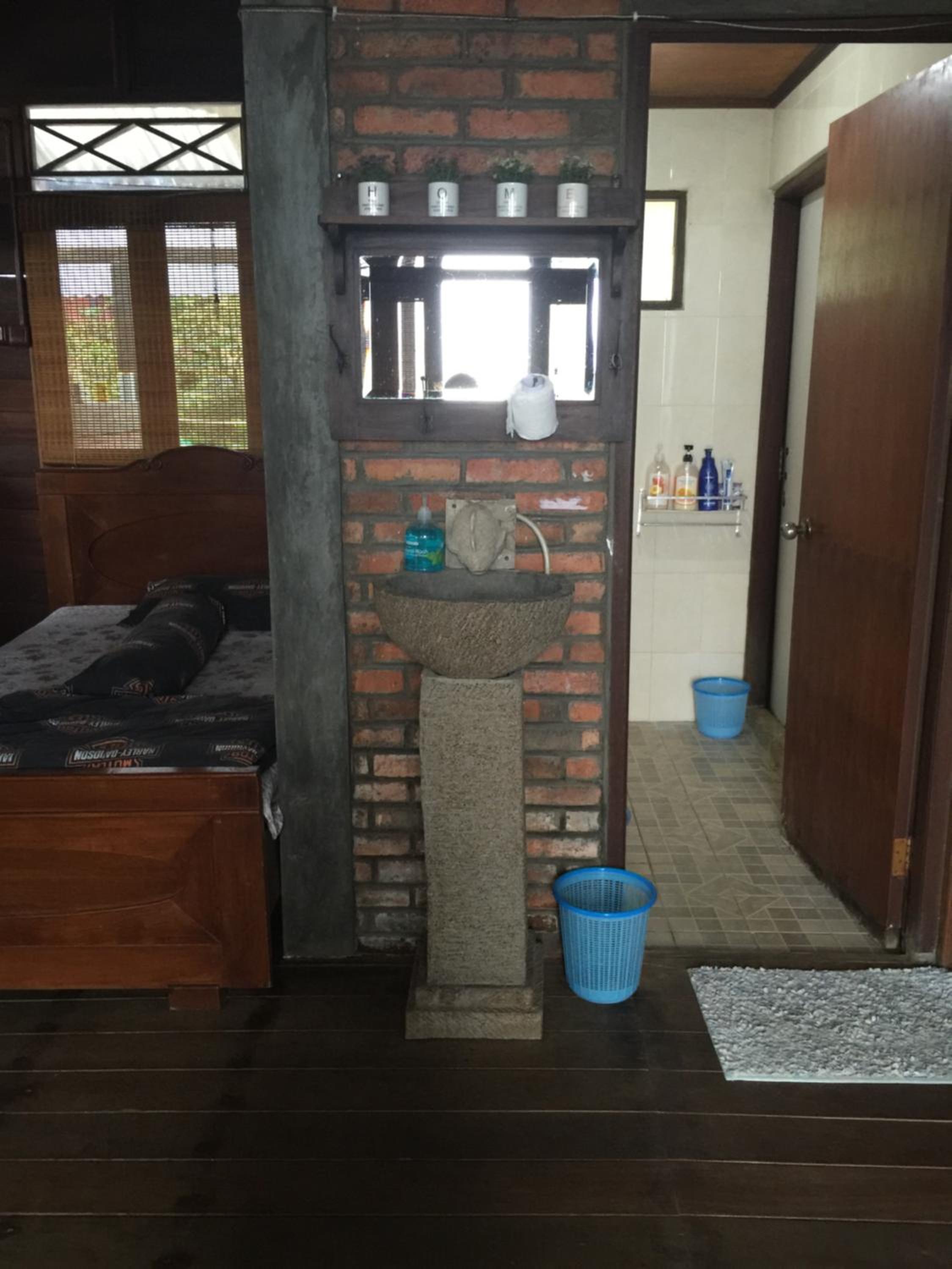 Photo 28