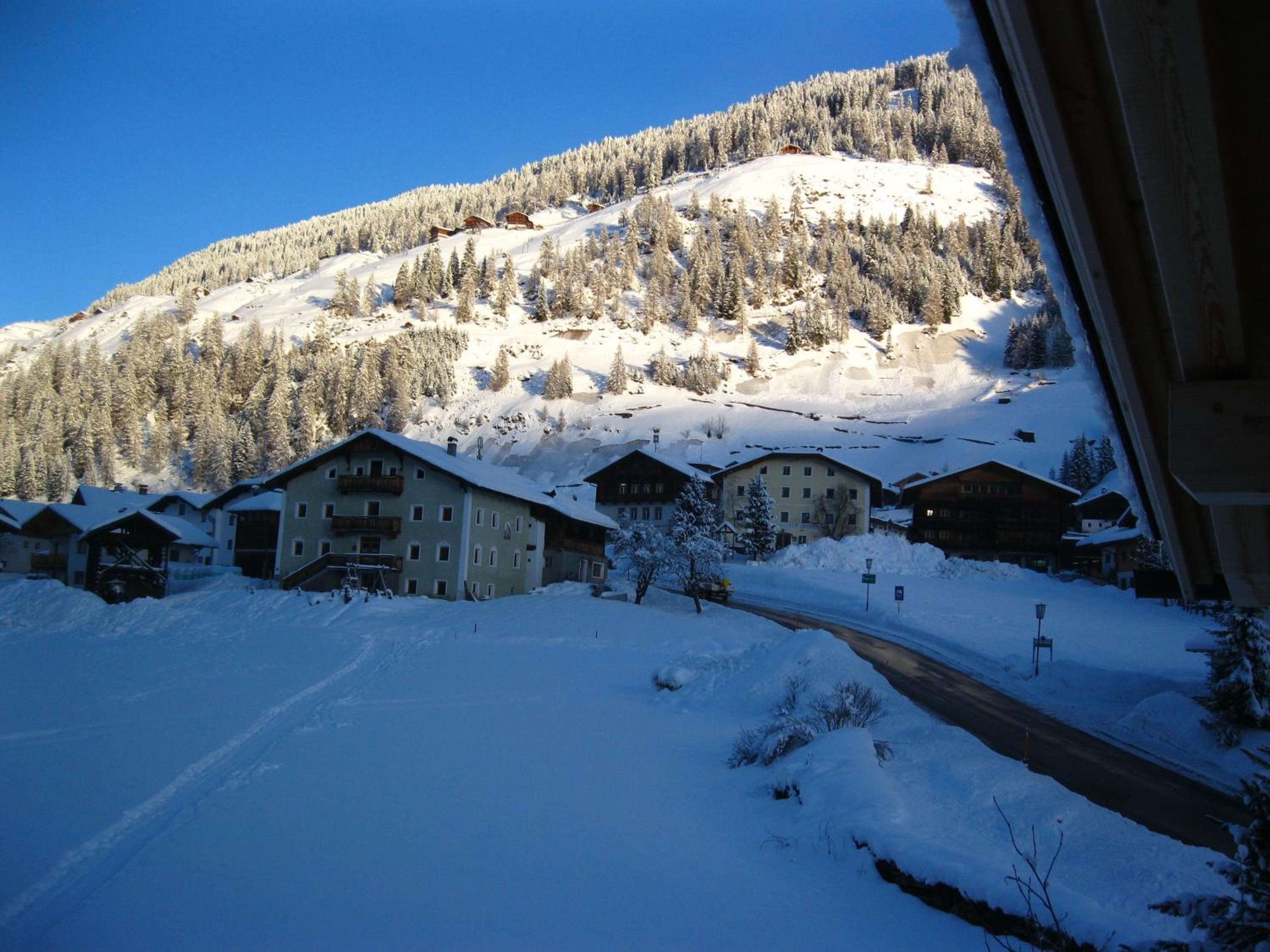 Photo 31