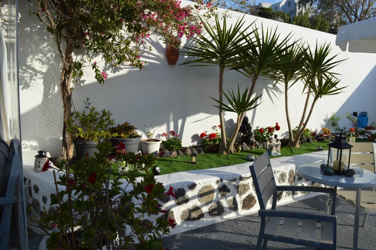 outdoor BBQ area