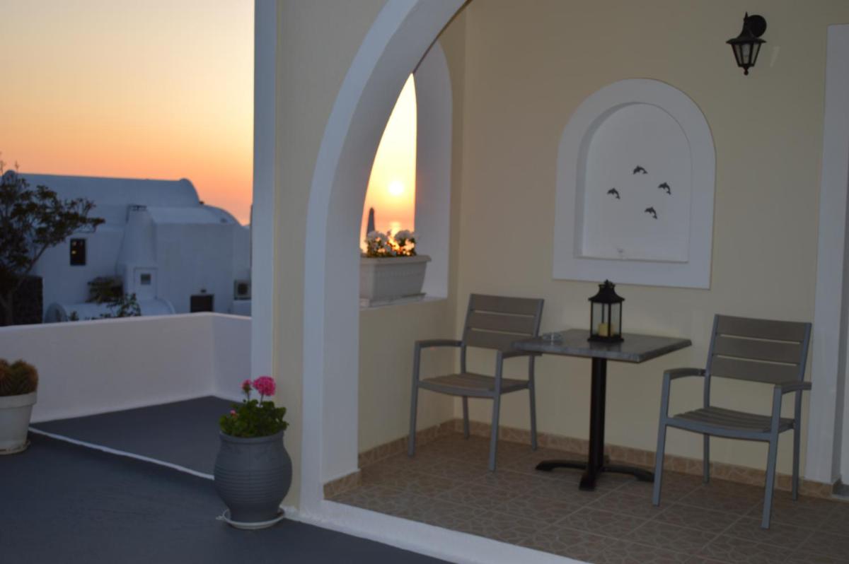 outdoor BBQ area