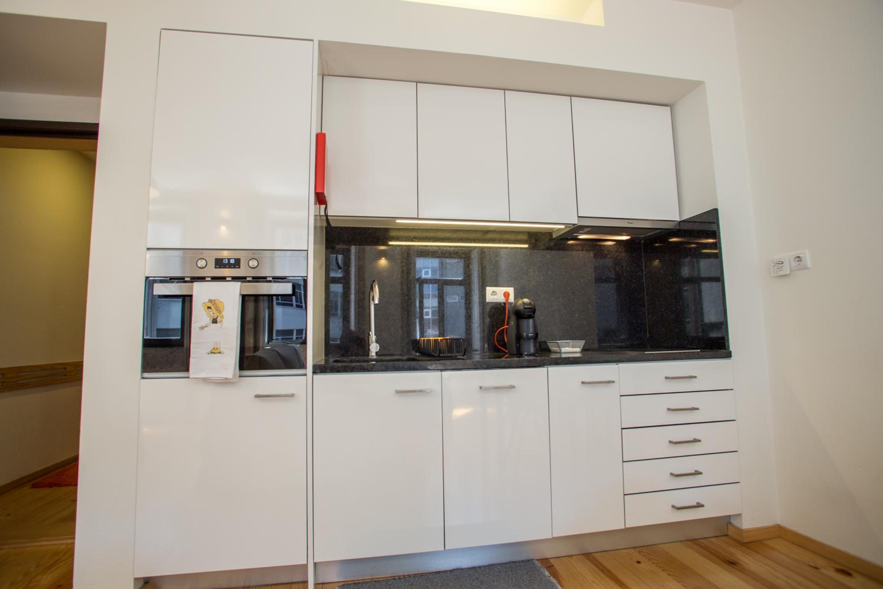 LivingPorto Apartments by Porto City Hosts