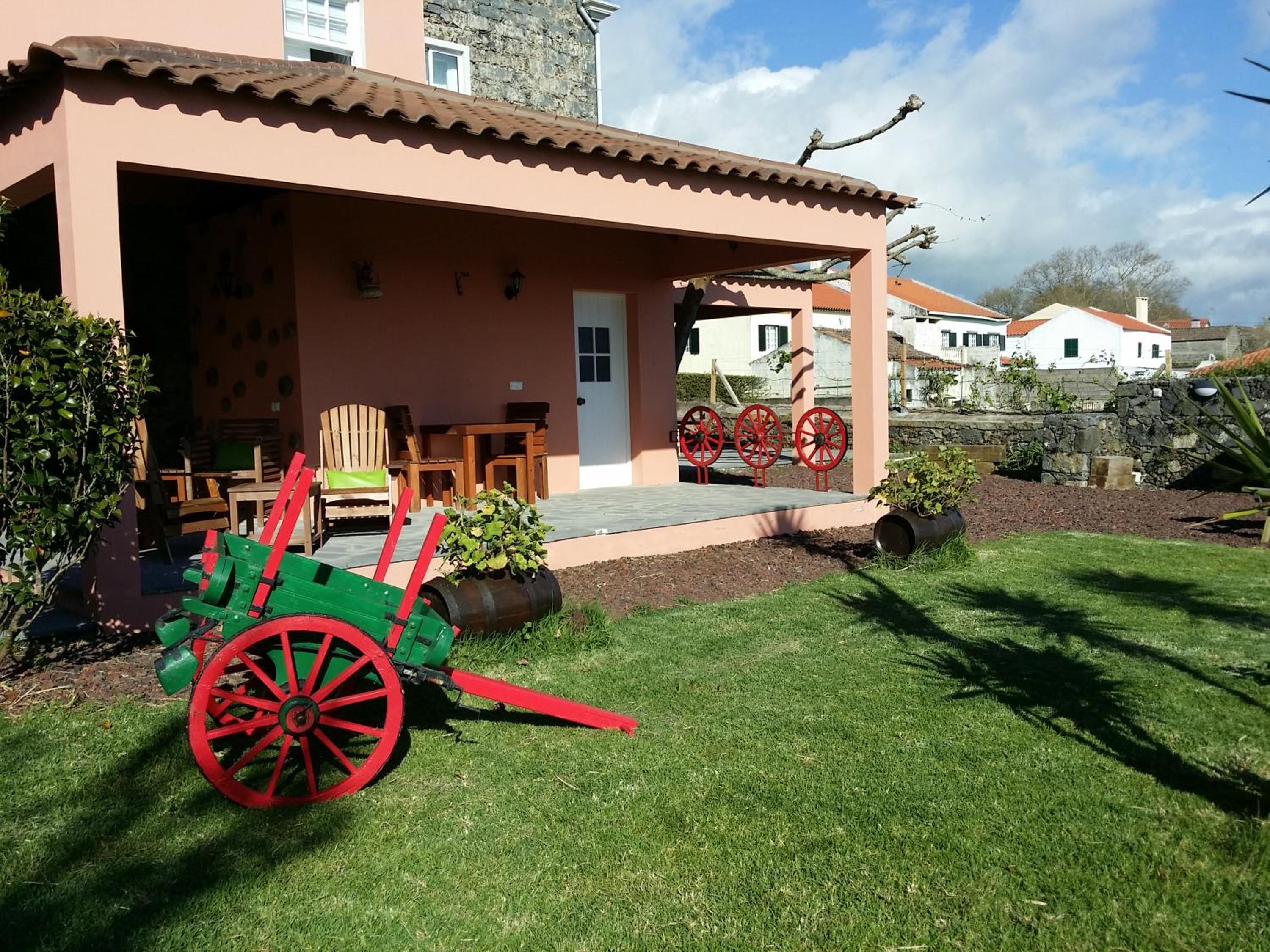 Quinta das Candeias view 3